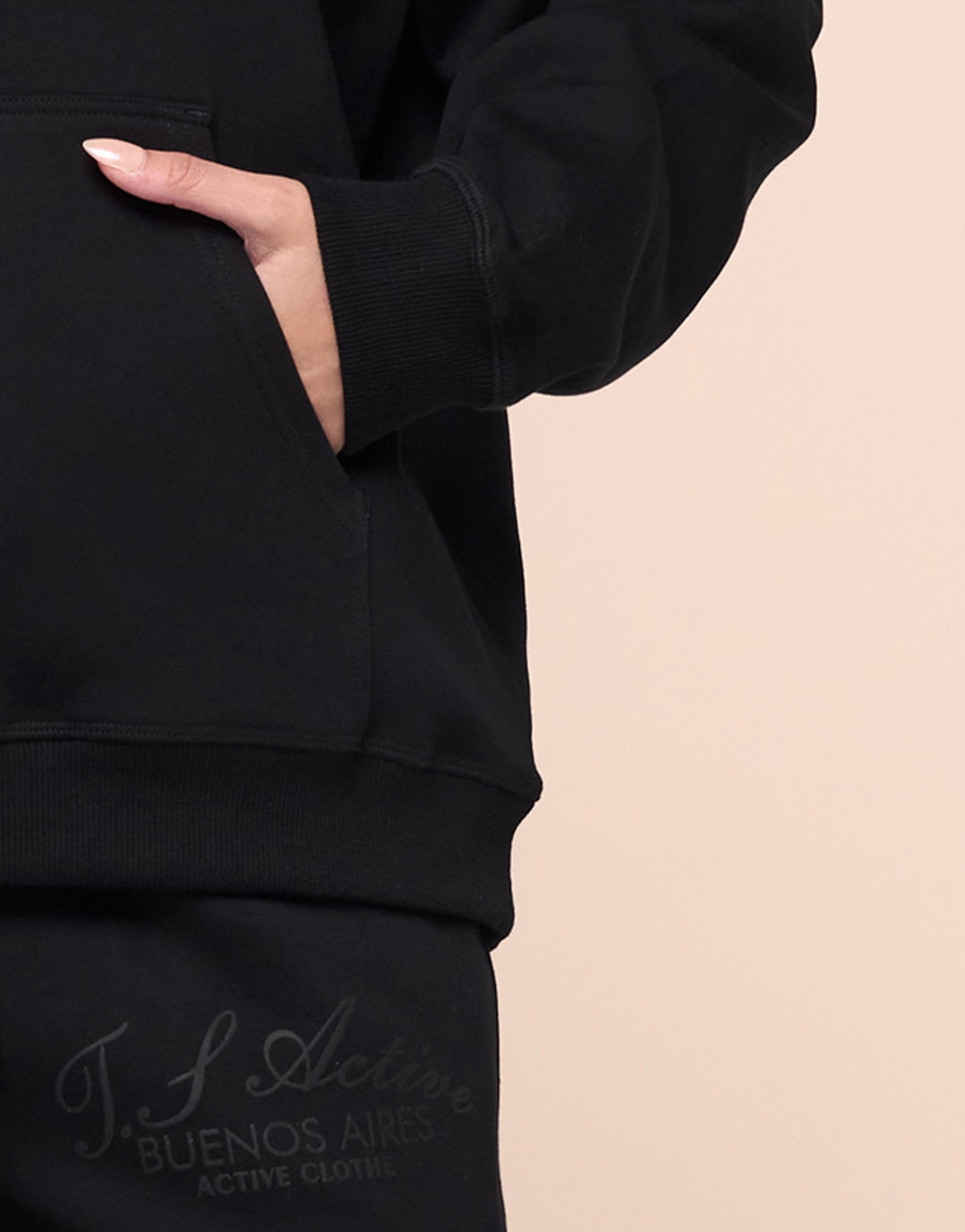 VERSALLES BLACK HOODIE