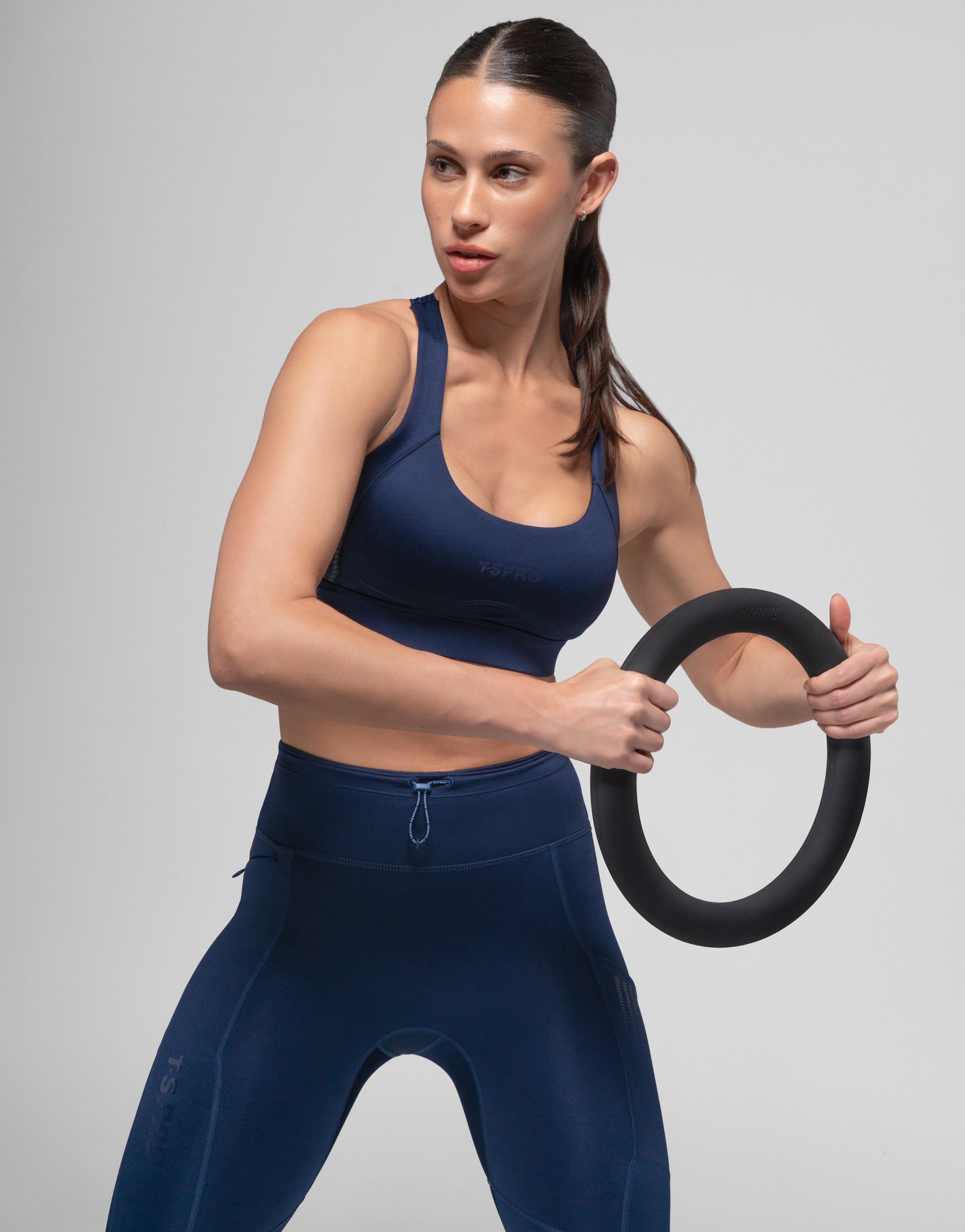 PRO NAVY ZIPPED TOP