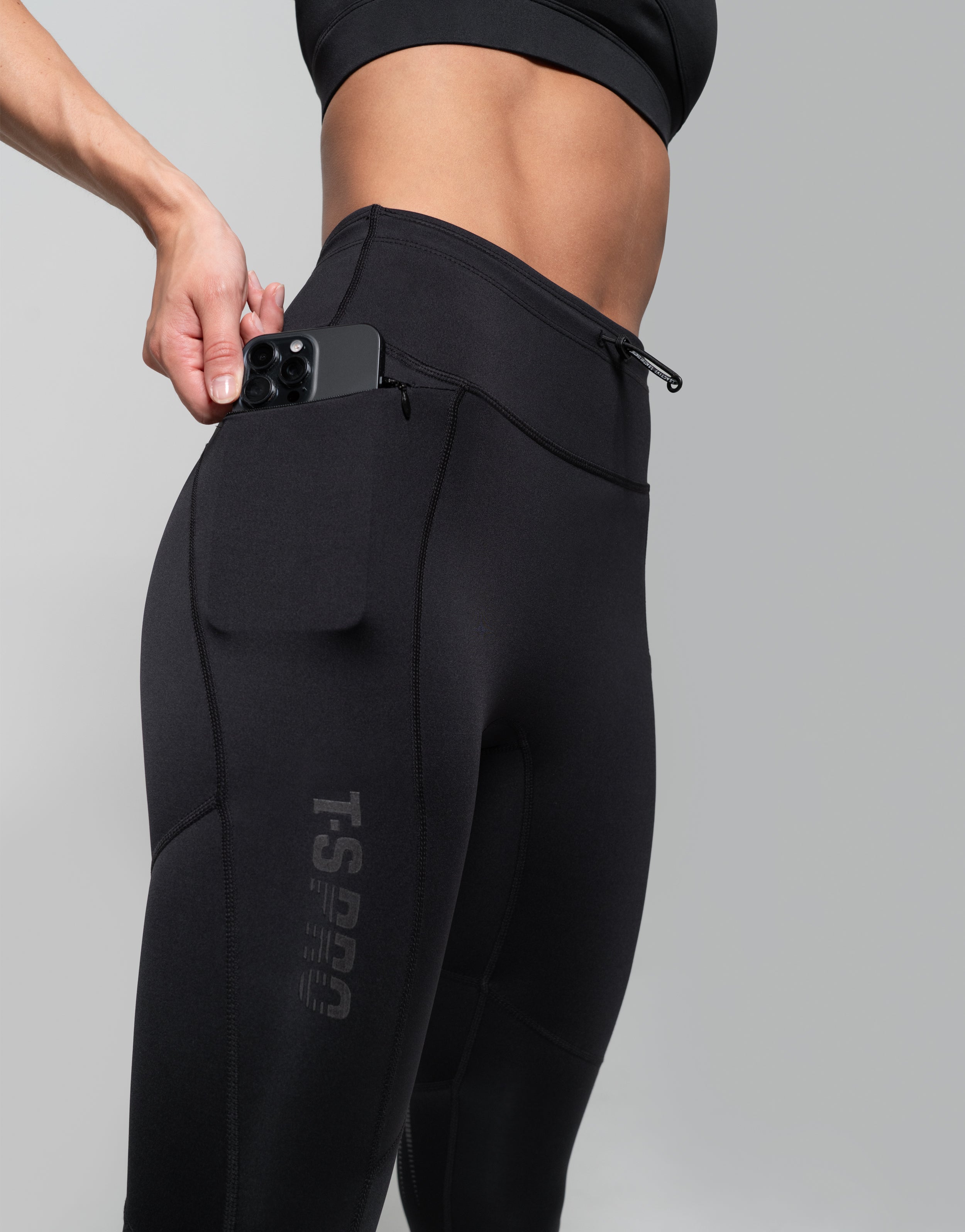 PRO ZIPPED