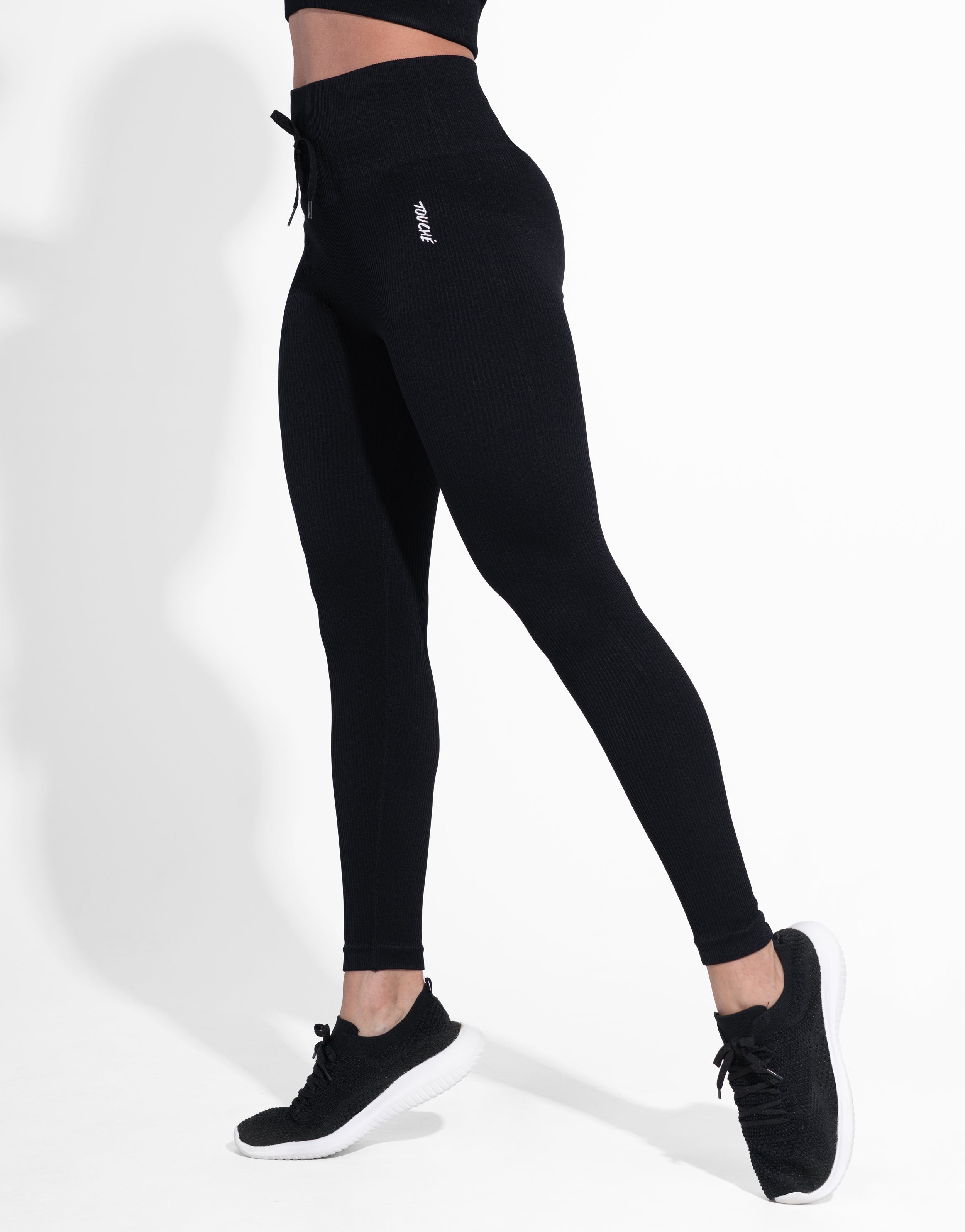 BLACK CORD SEAMLESS