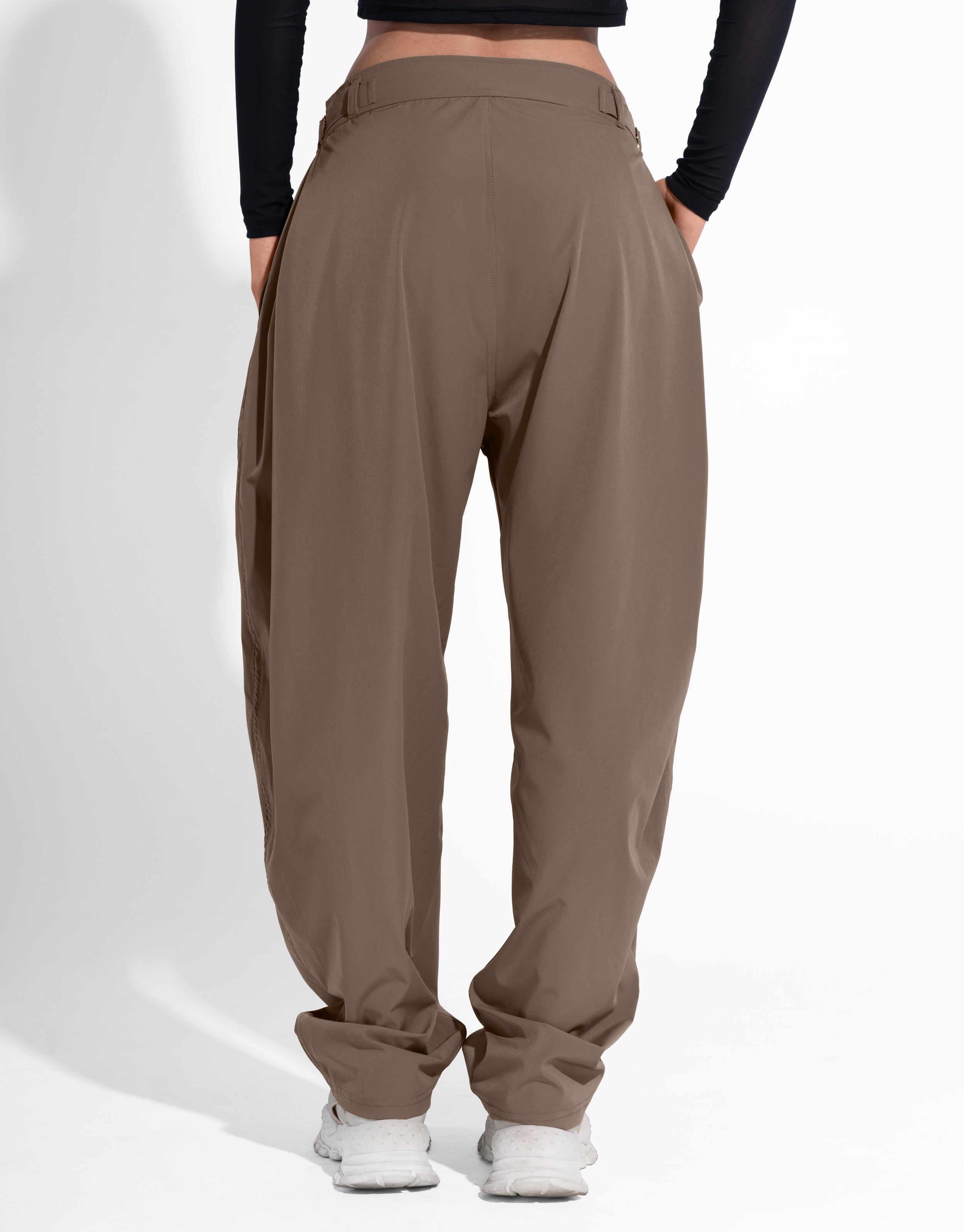 BAGGY MOCHA JOGGER