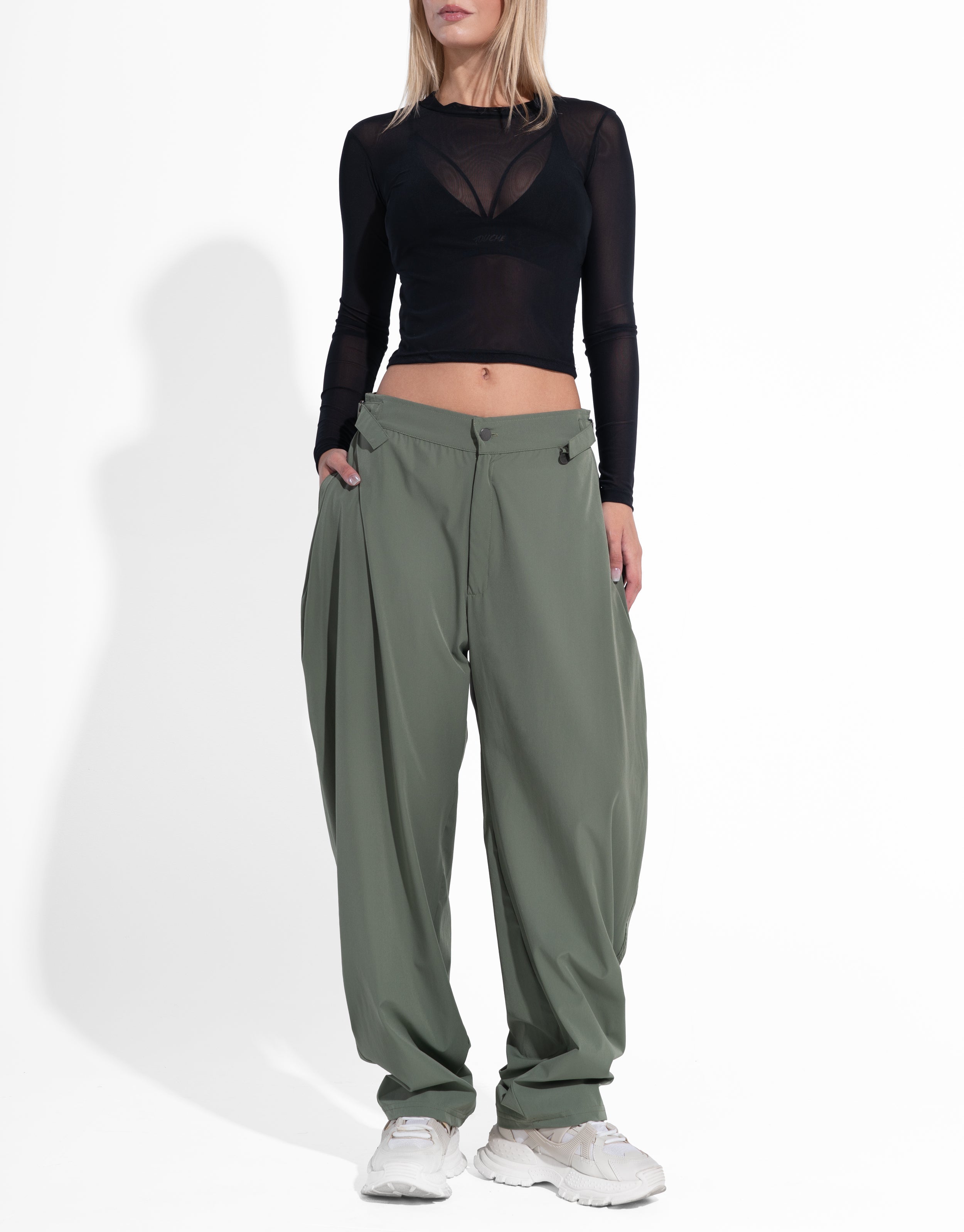 BAGGY OLIVE JOGGER