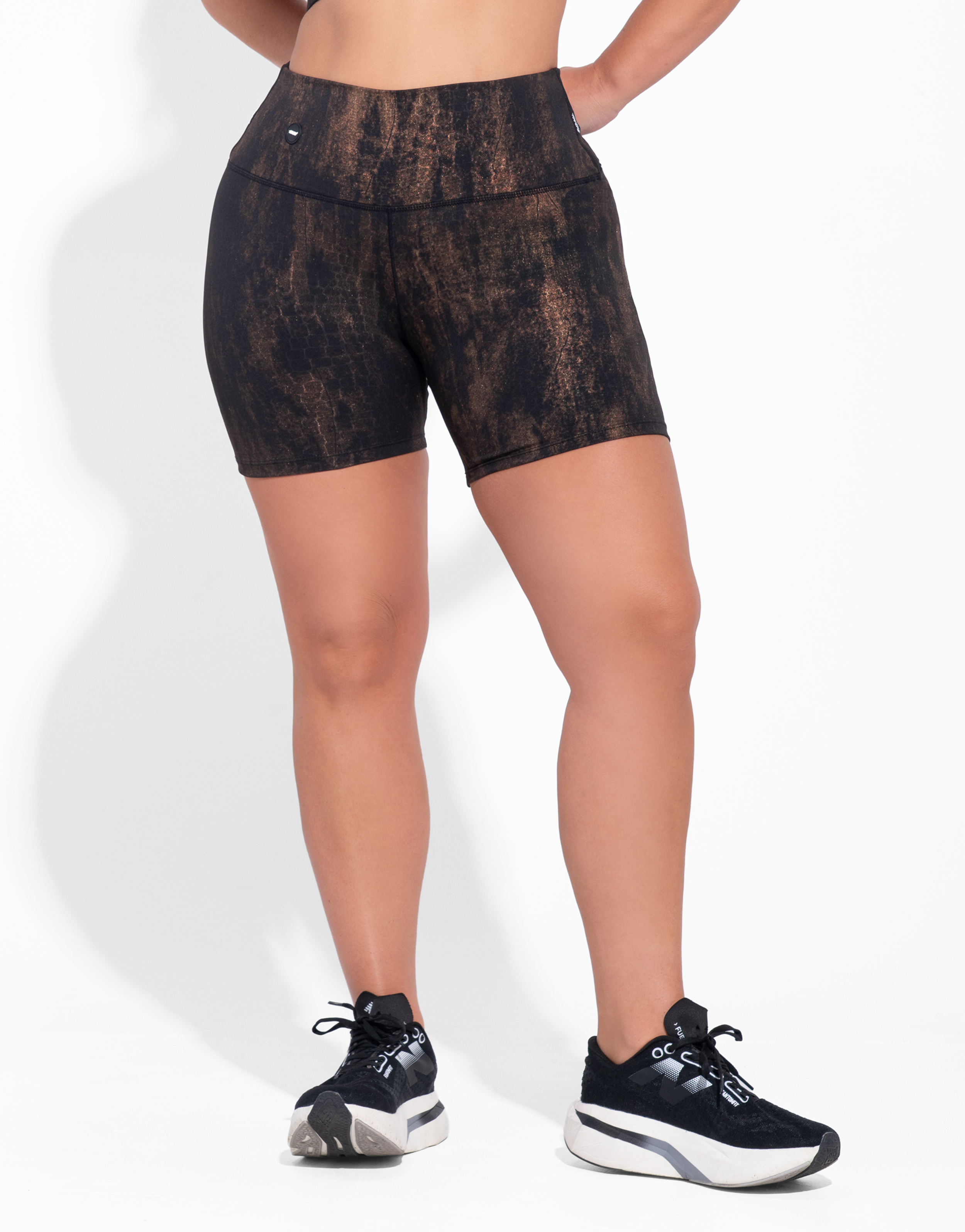 DARK COCODRILE SHORT
