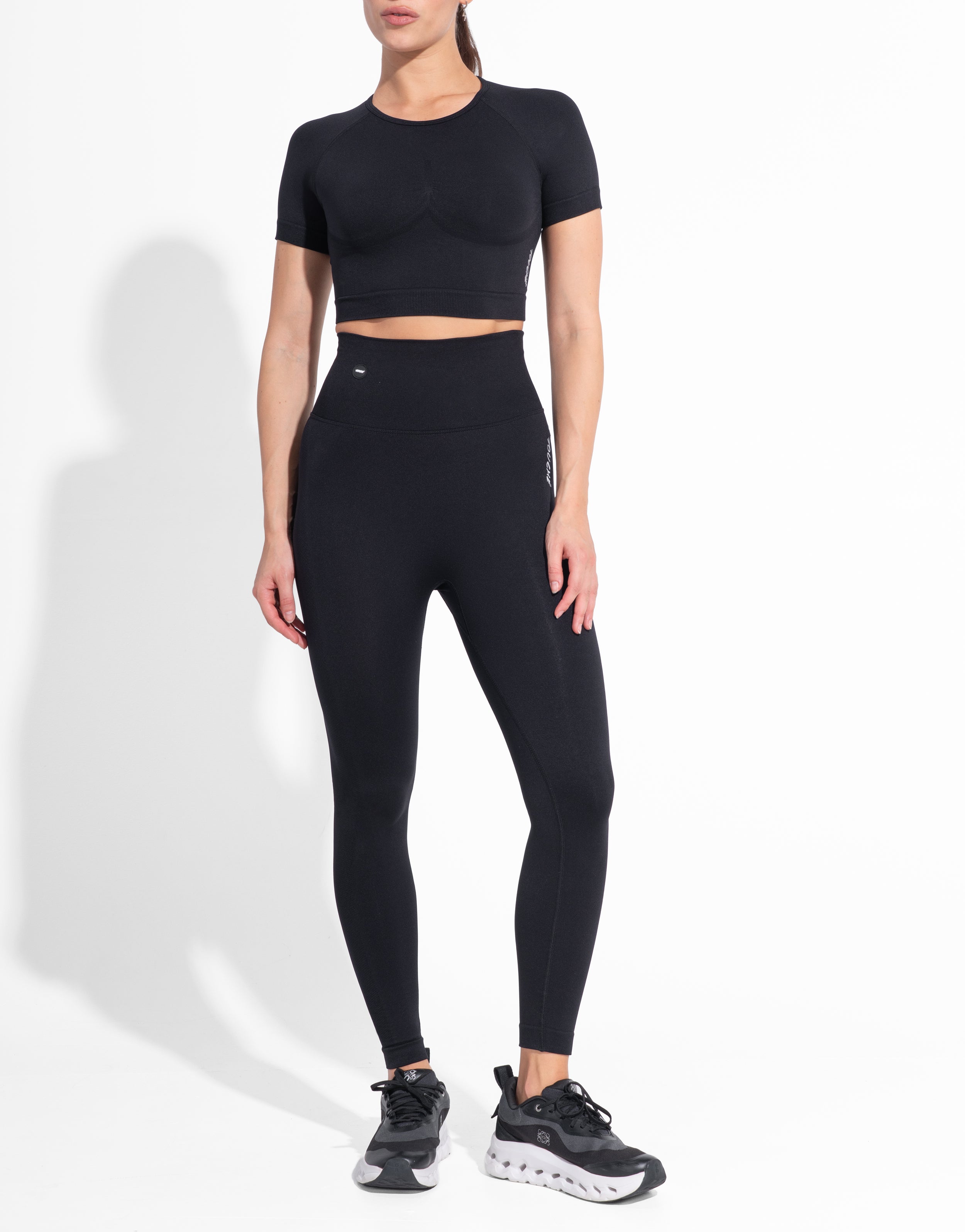 ENDURE BLACK TOP SEAMLESS