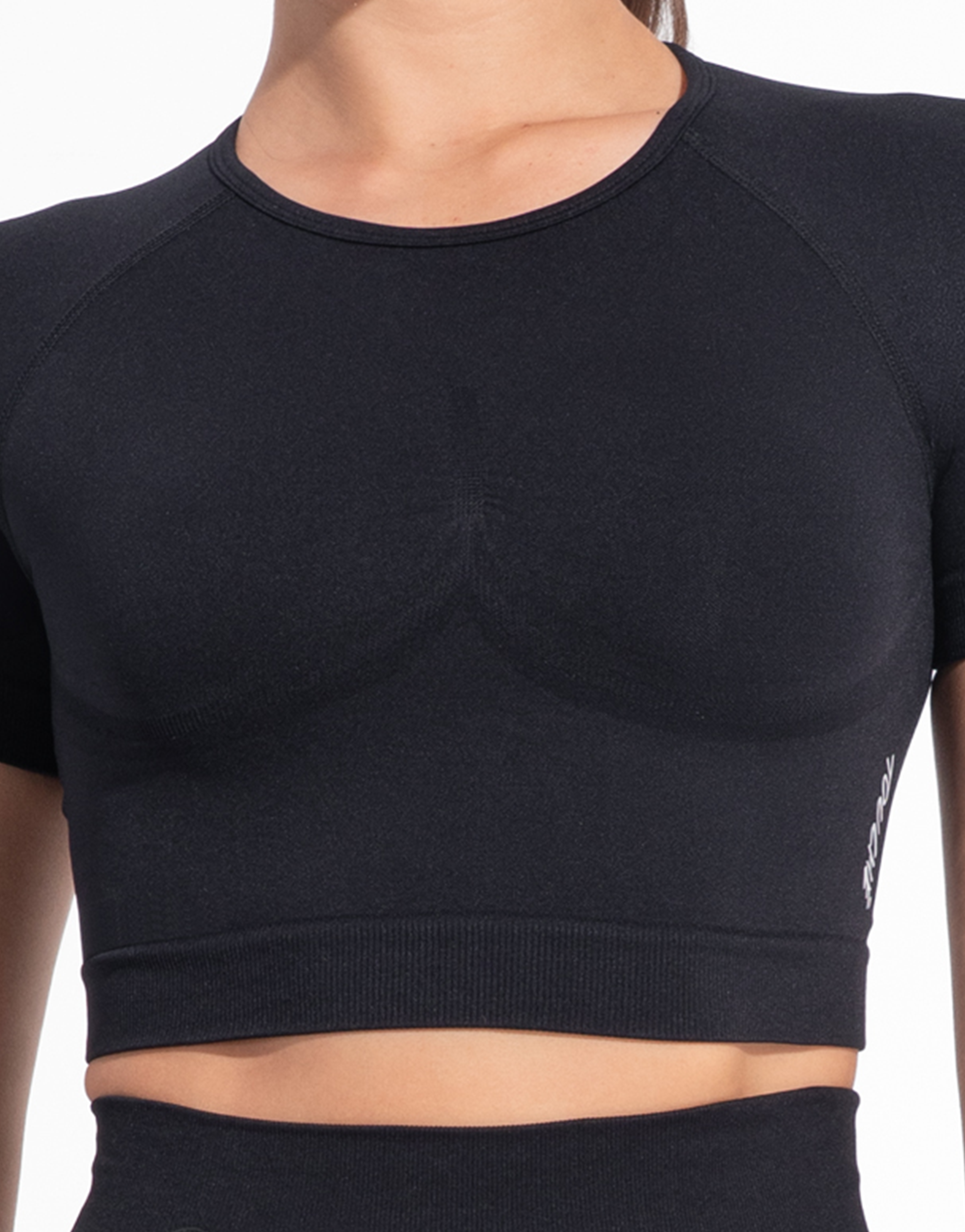 ENDURE BLACK TOP SEAMLESS