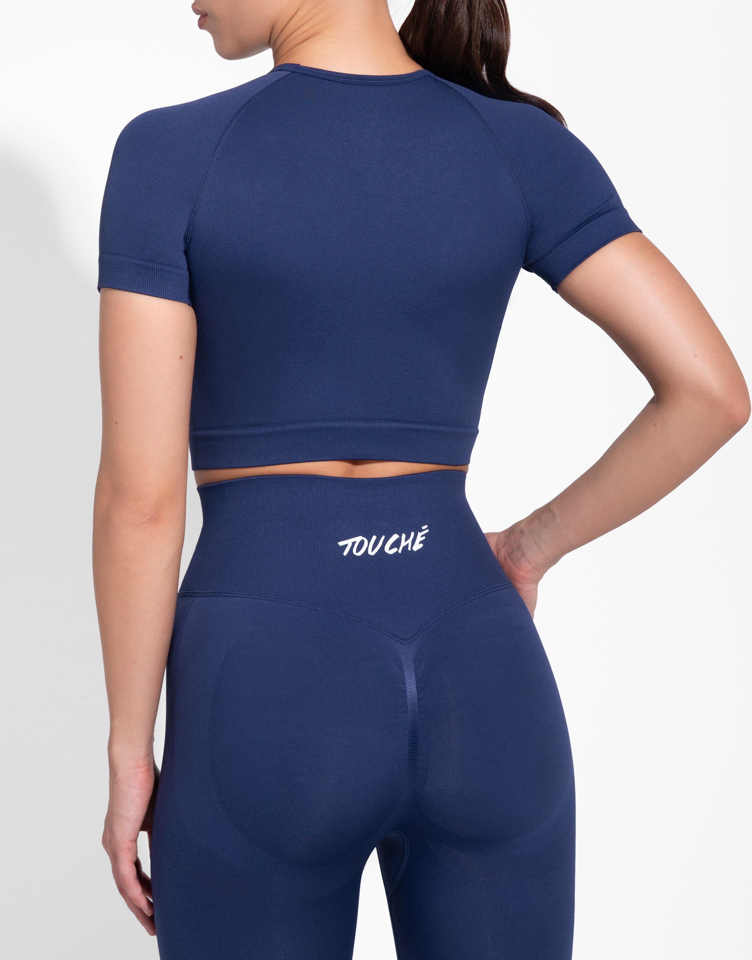 ENDURE NAVY TOP SEAMLESS