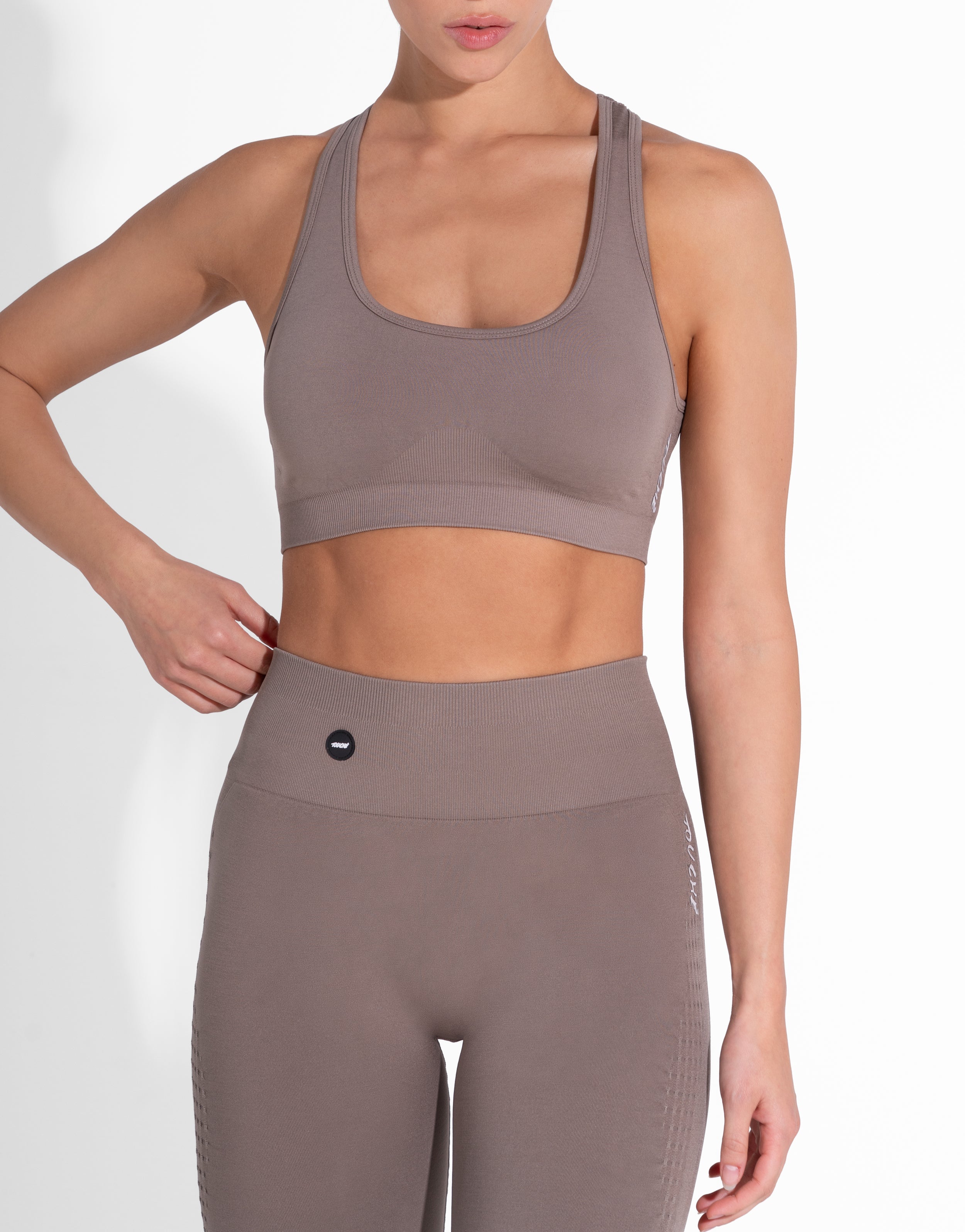 FLOW BEIGE TOP SEAMLESS