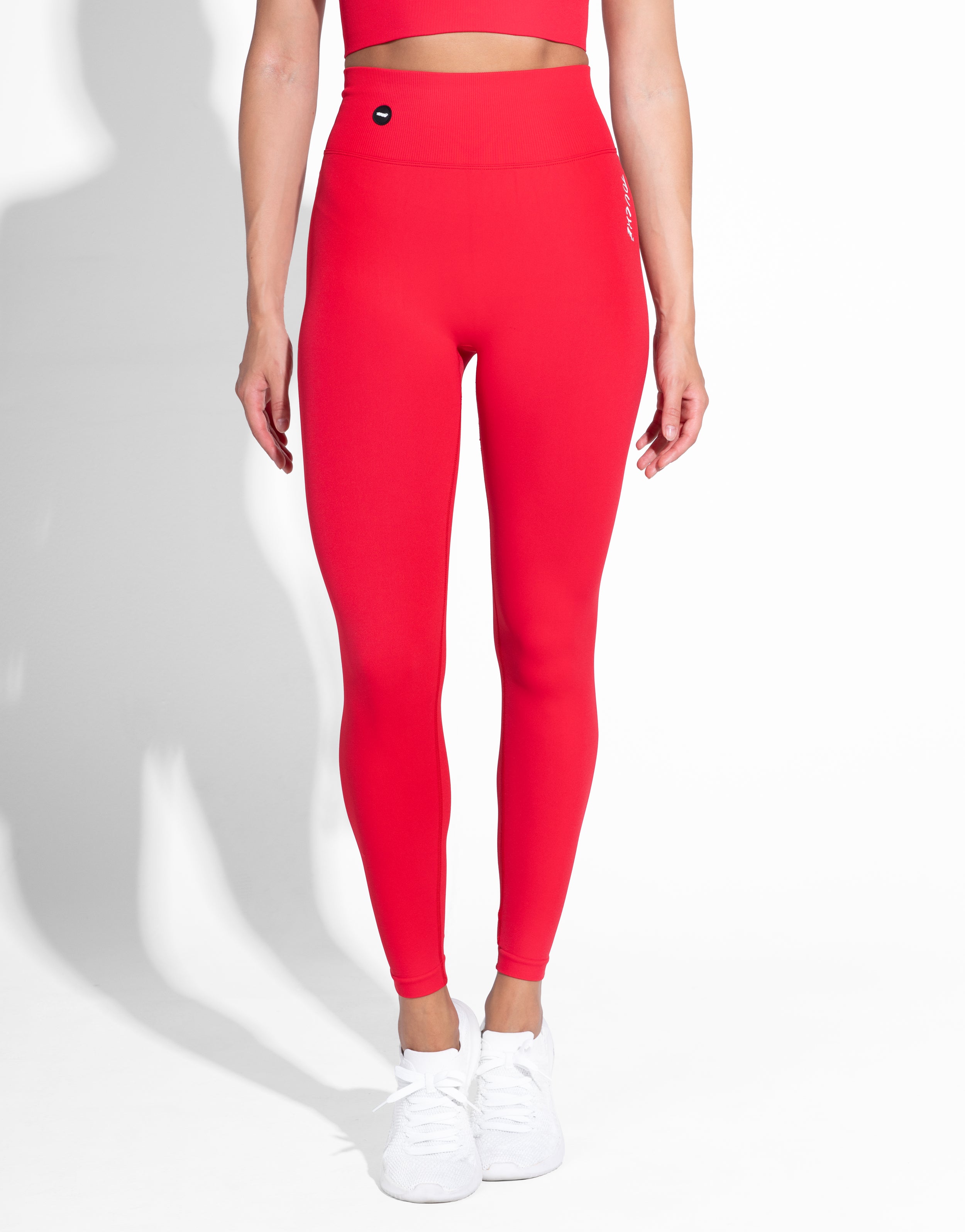 FLEX RED SEAMLESS