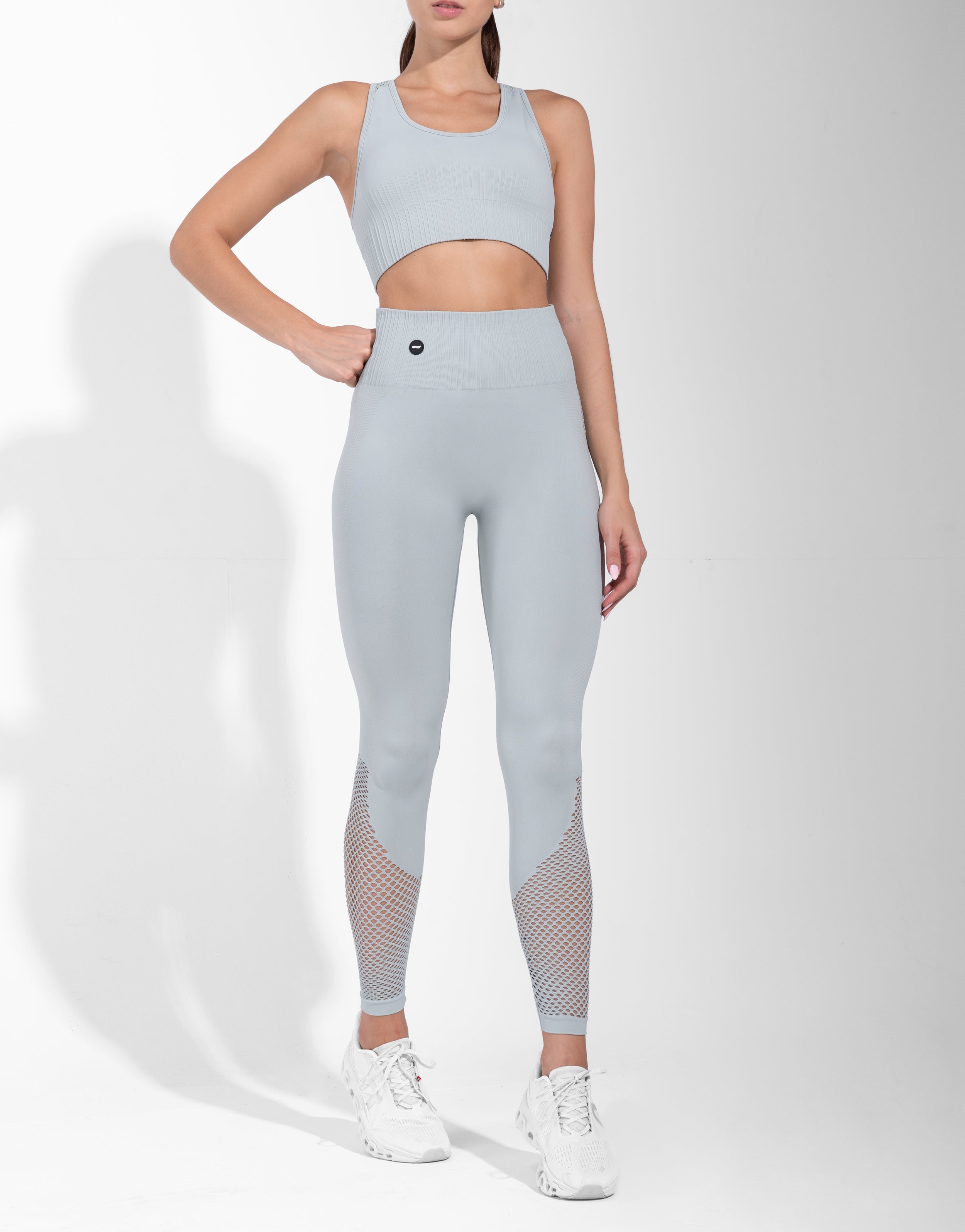 MESH GREY TOP SEAMLESS