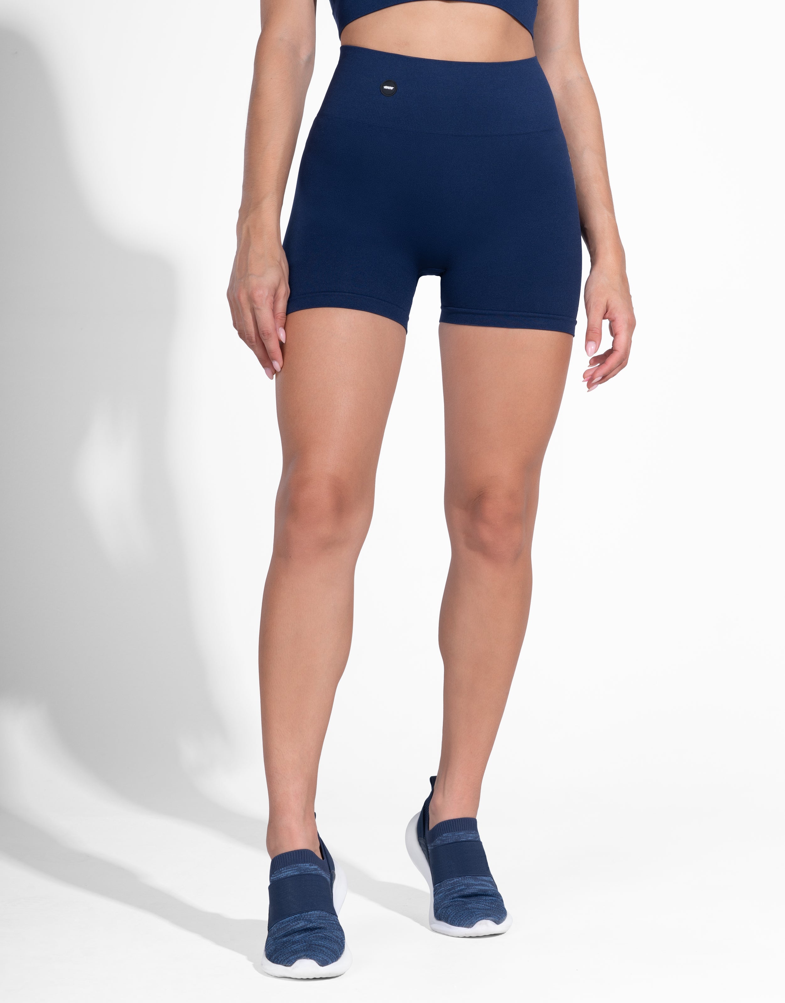 SENSE NAVY SHORT SEAMLESS