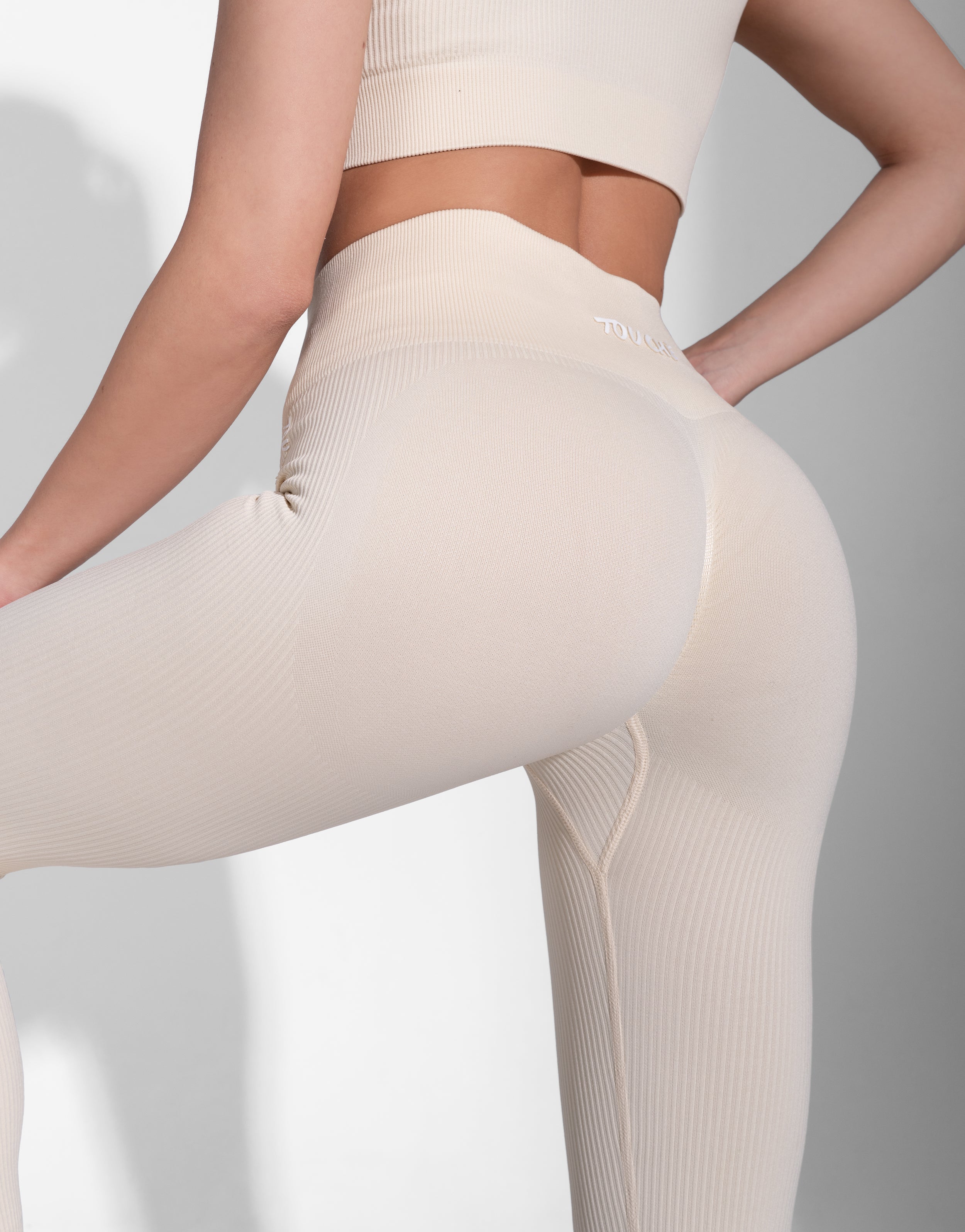 SPACE CREME SEAMLESS