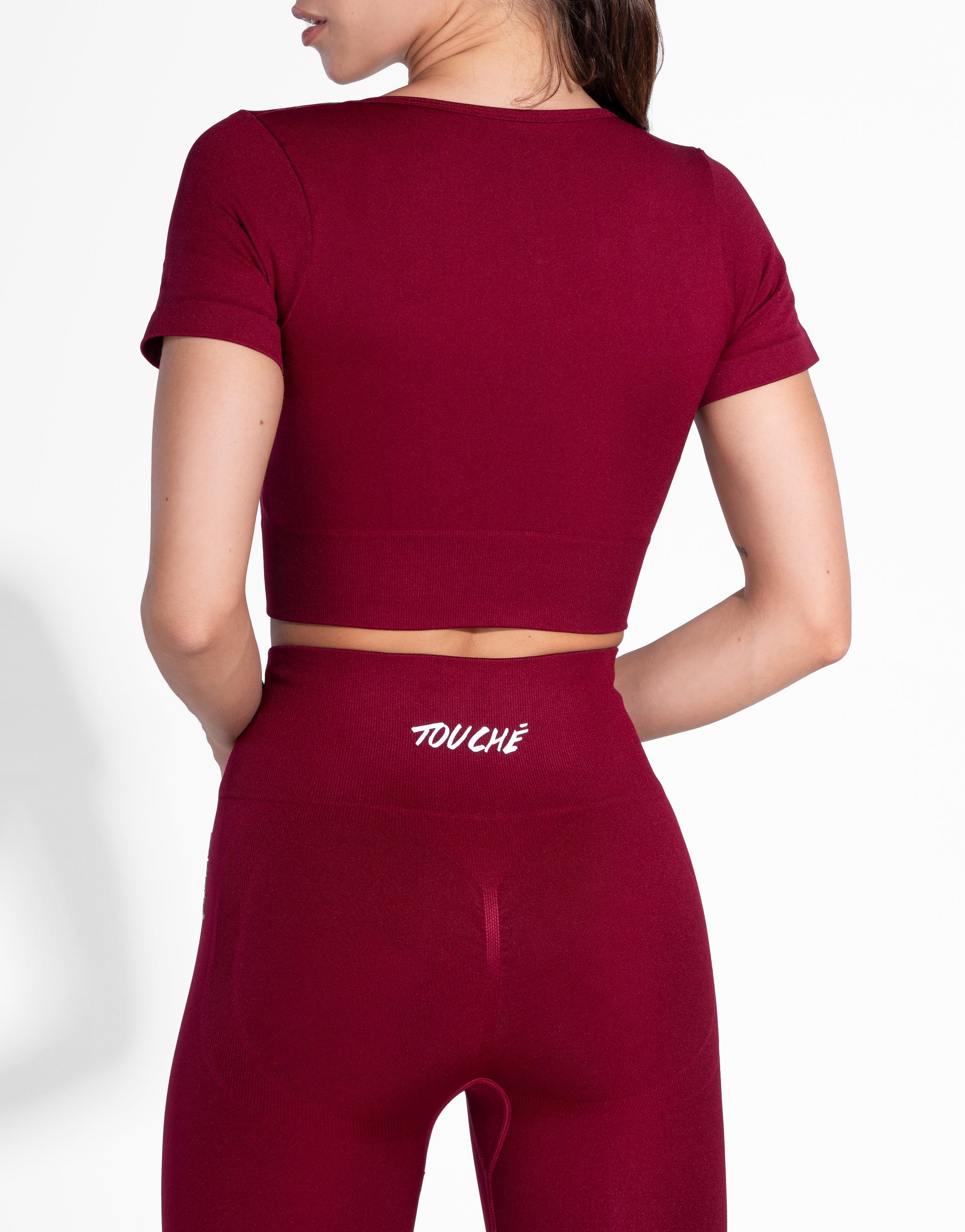 SPORTY BURGUNDY TOP SEAMLESS