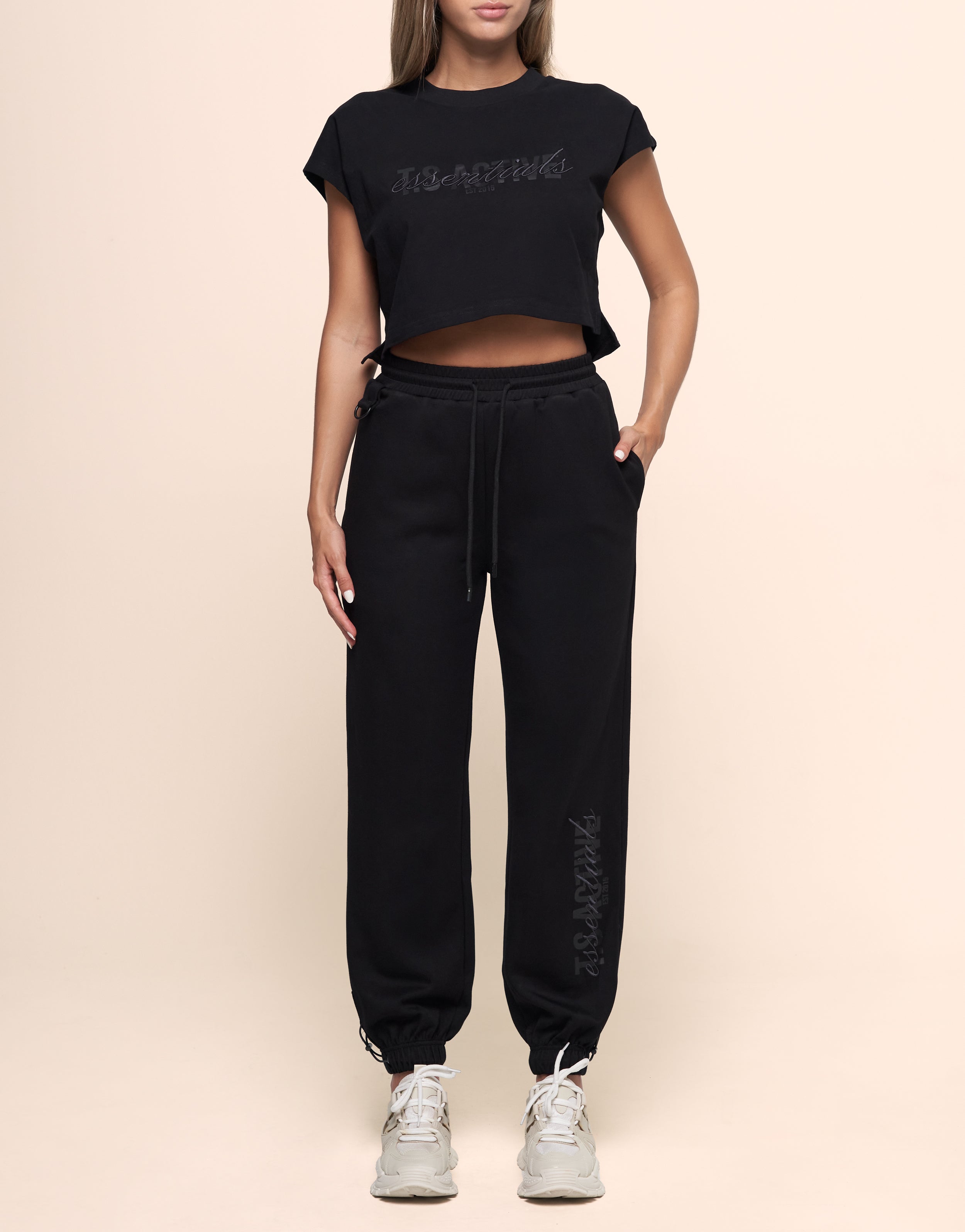 ALPHINE BLACK JOGGER