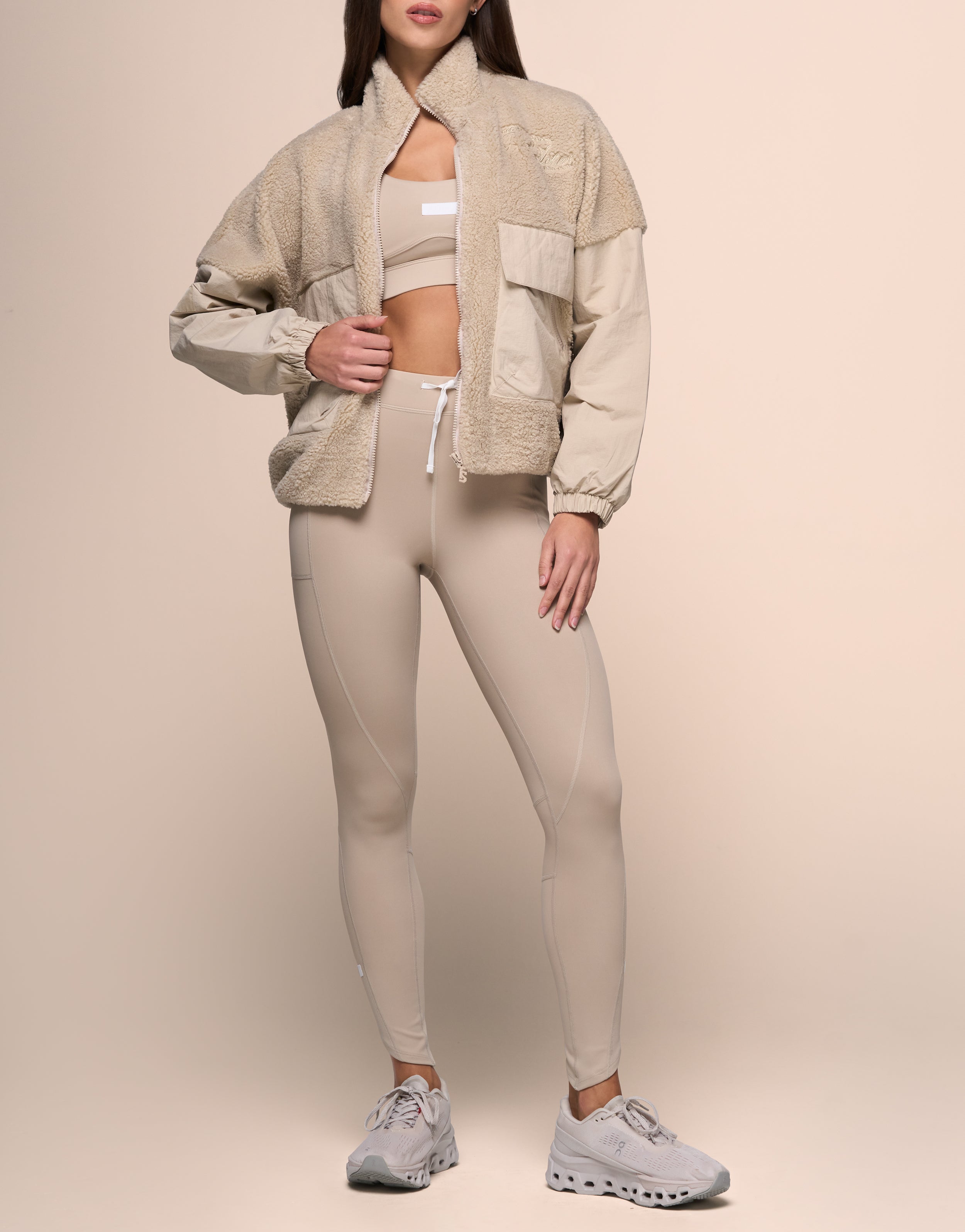 ALASKA BEIGE LEGGING