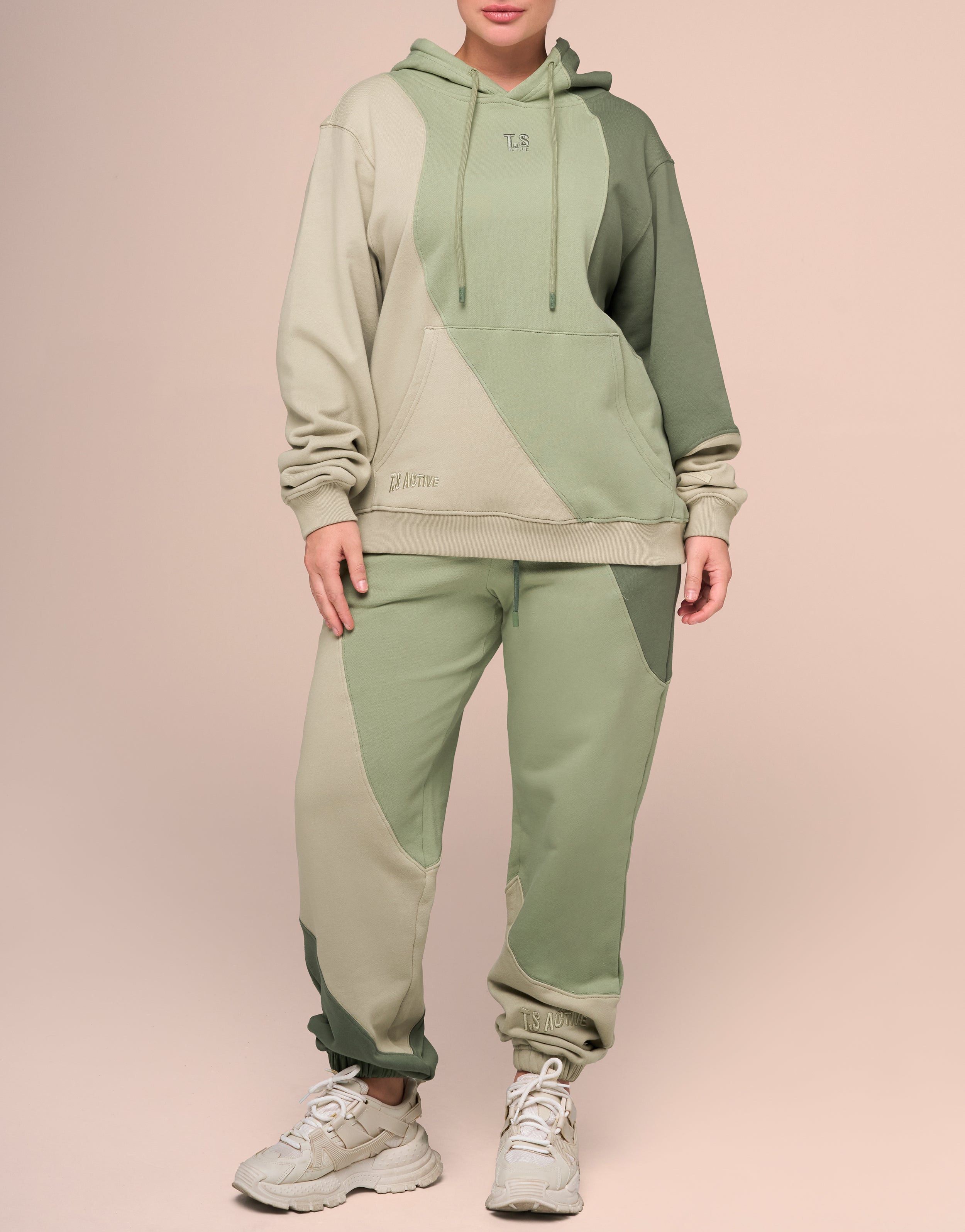 CLOUD ARMY HOODIE