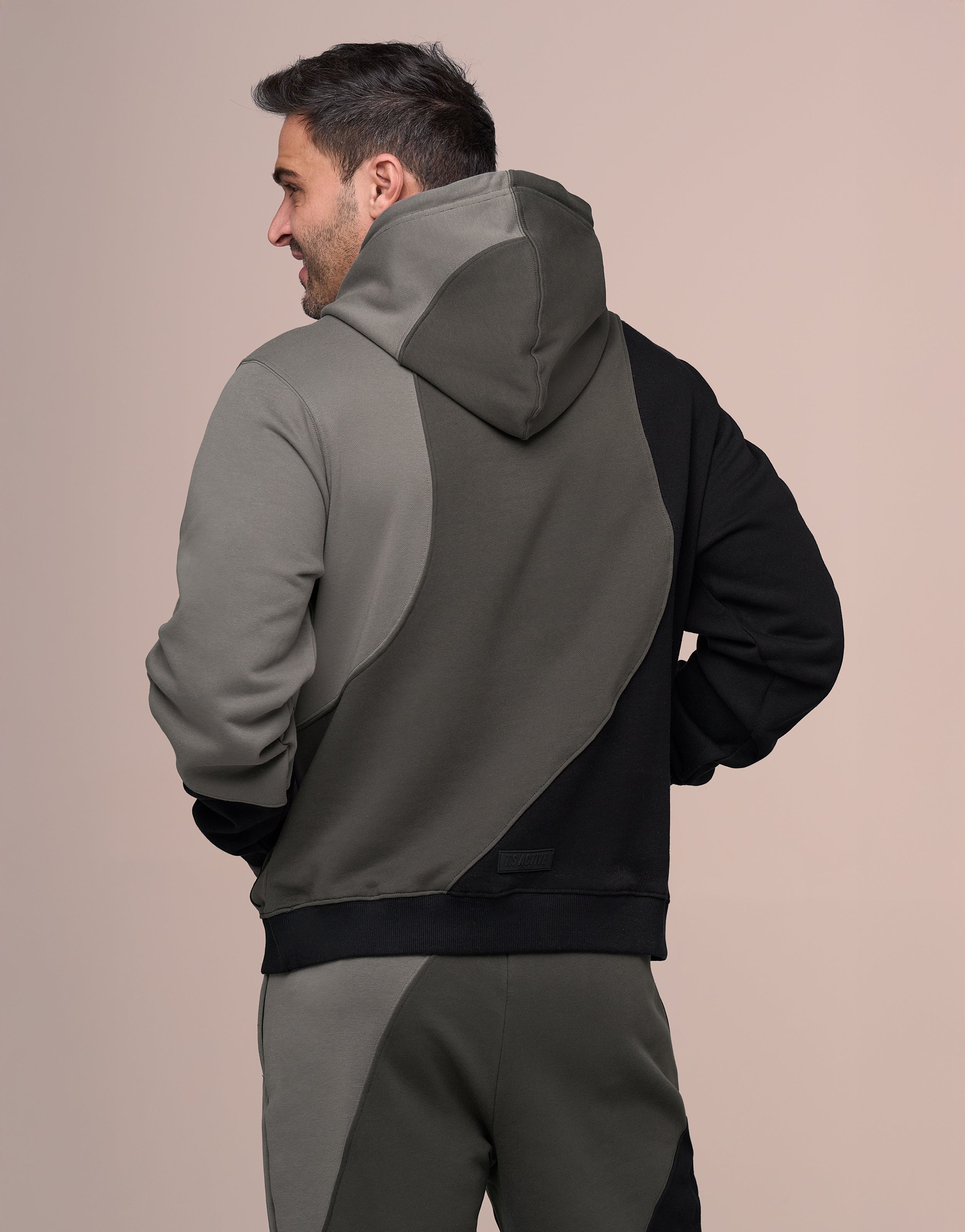 CLOUD BLACK HOODIE