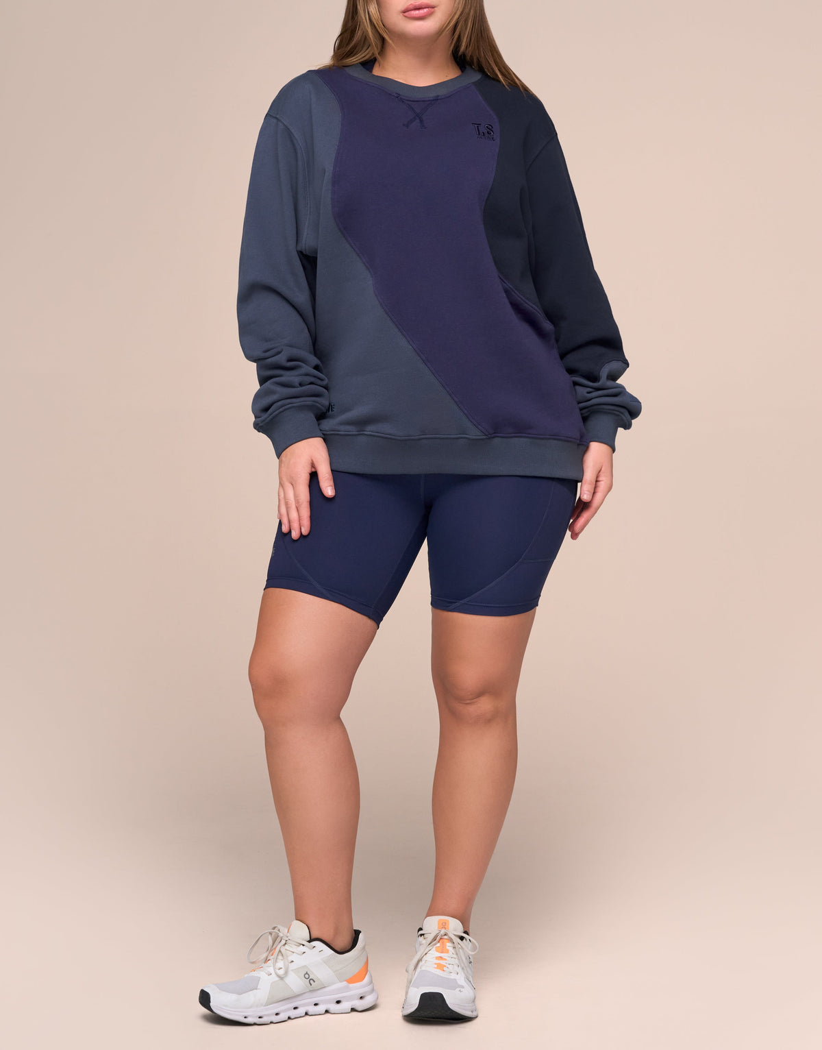 CLOUD NAVY SWEAT