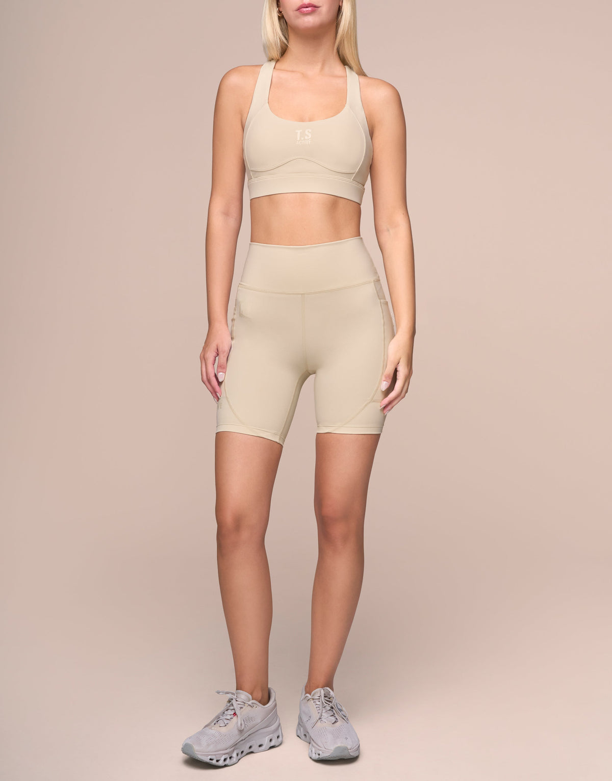 CLOUD WHITE TOP