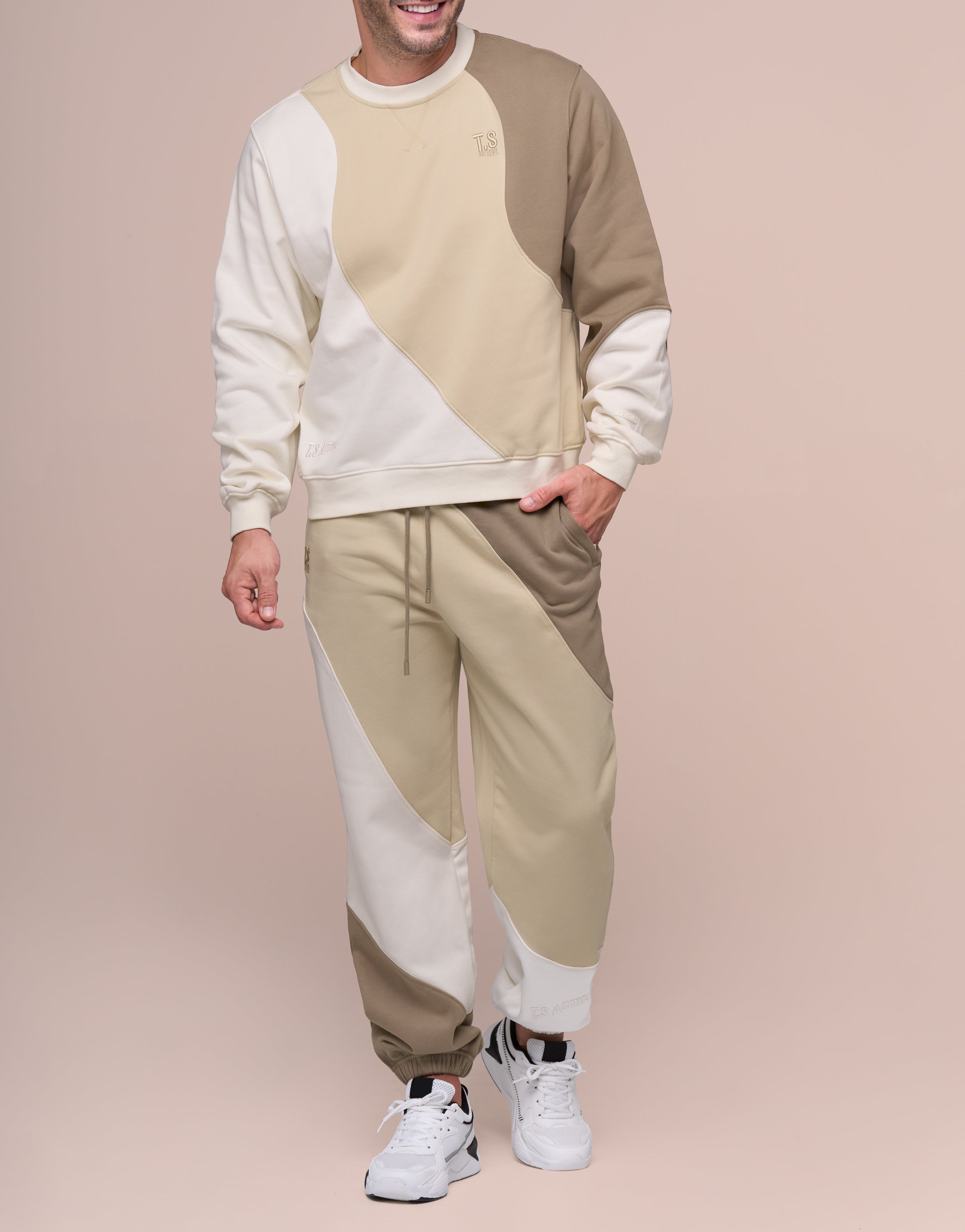 CLOUD WHITE SWEAT