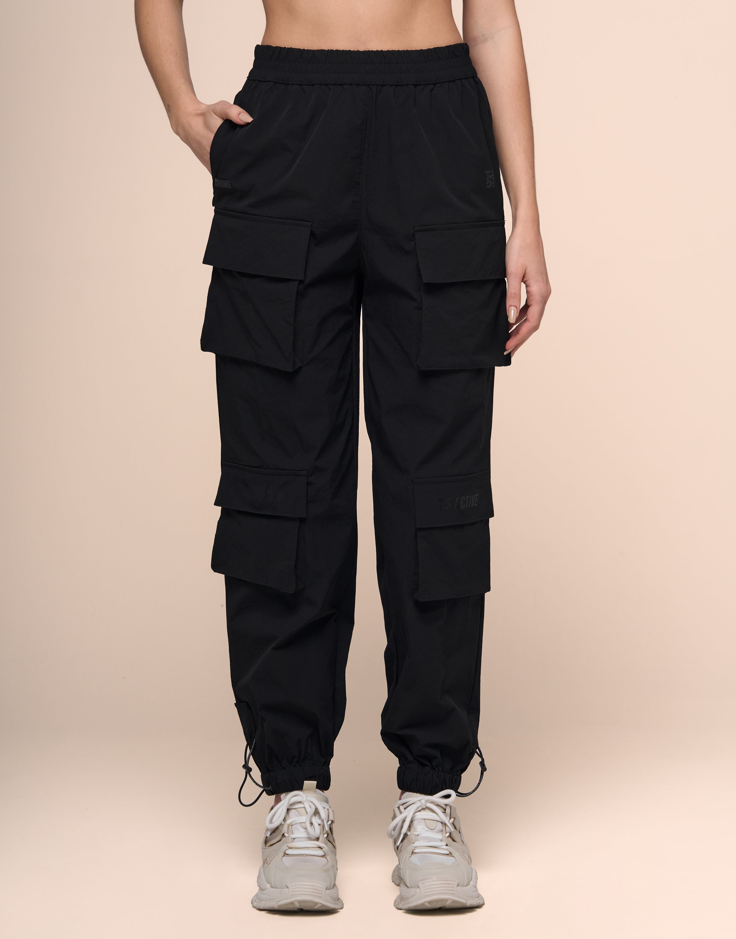 GHOST JOGGER