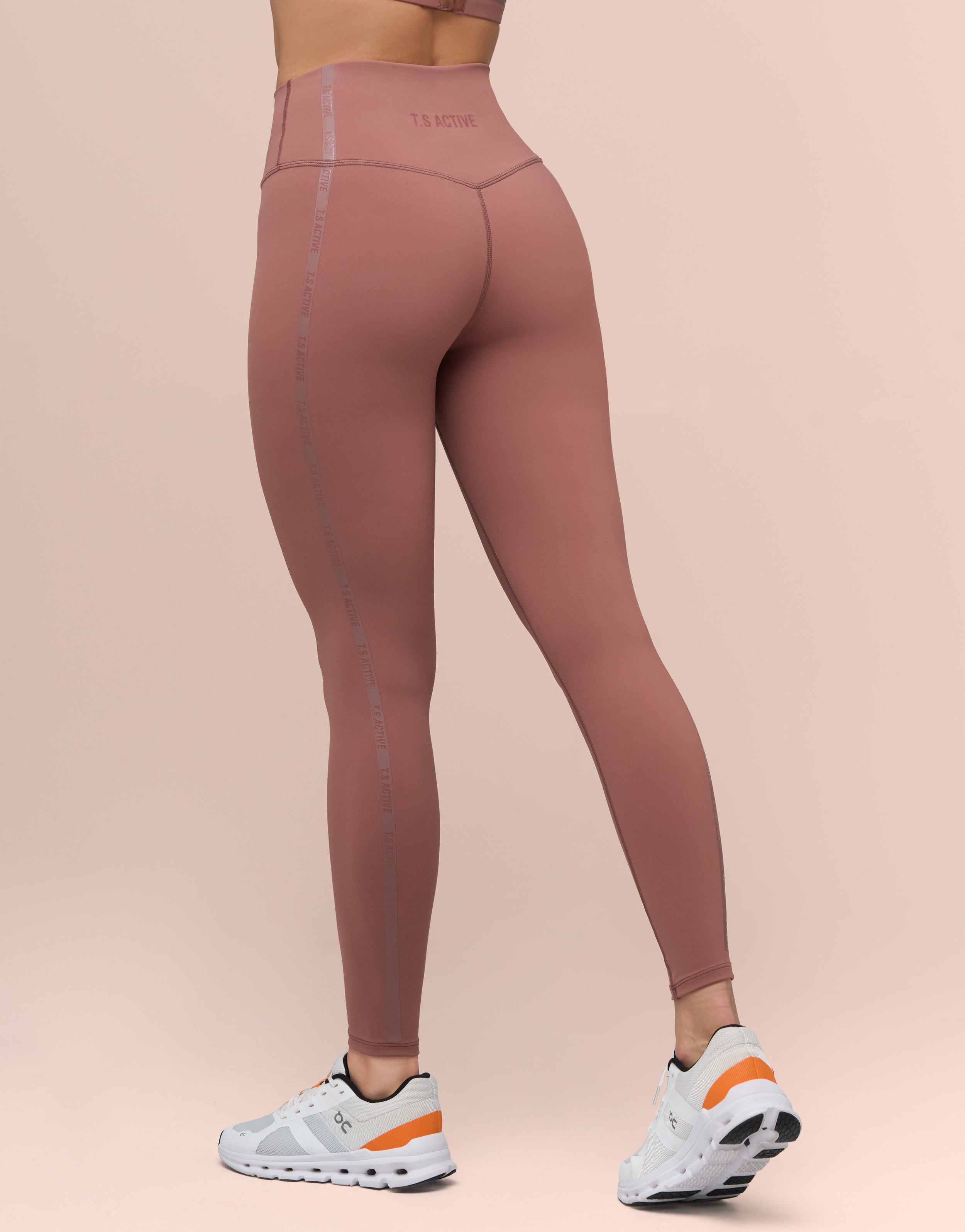 HOME RUN MOCHA LEGGING