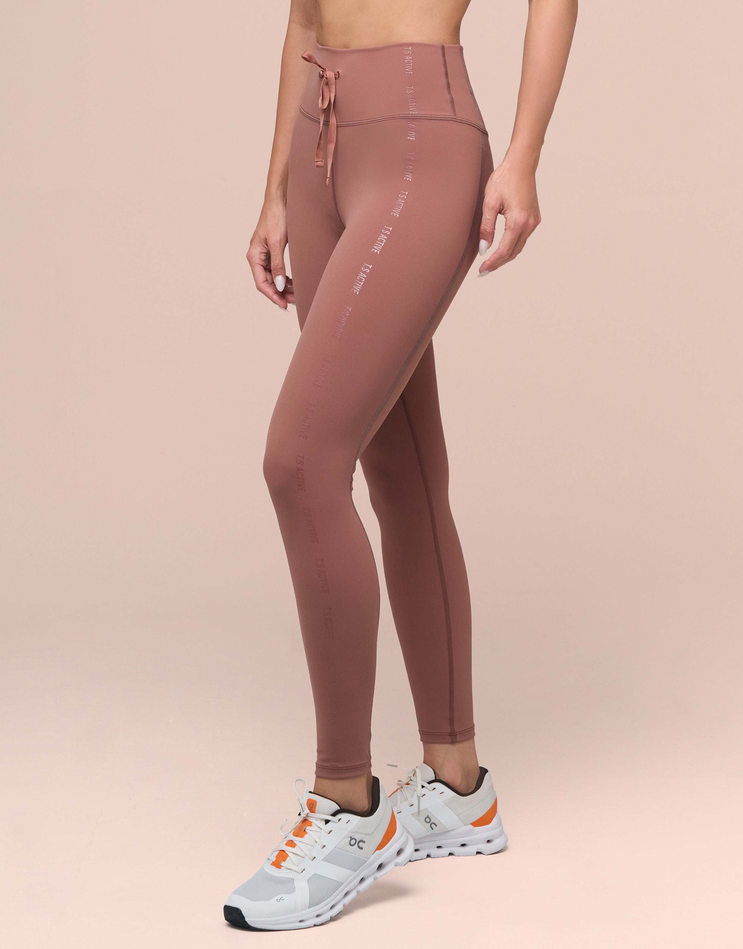 HOME RUN MOCHA LEGGING
