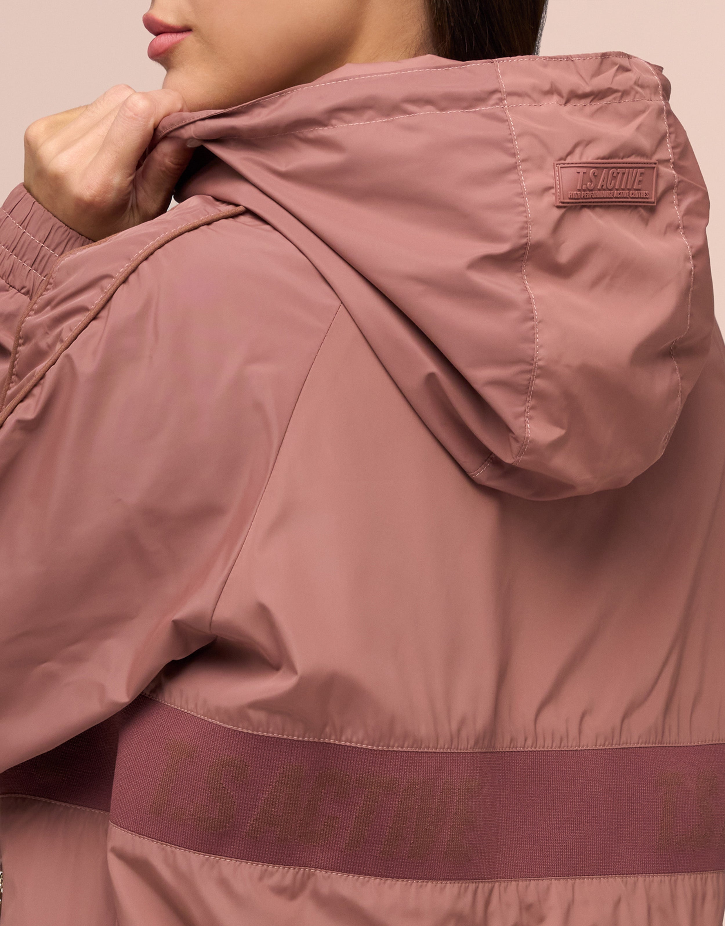HOME RUN MOCHA WINDBREAK