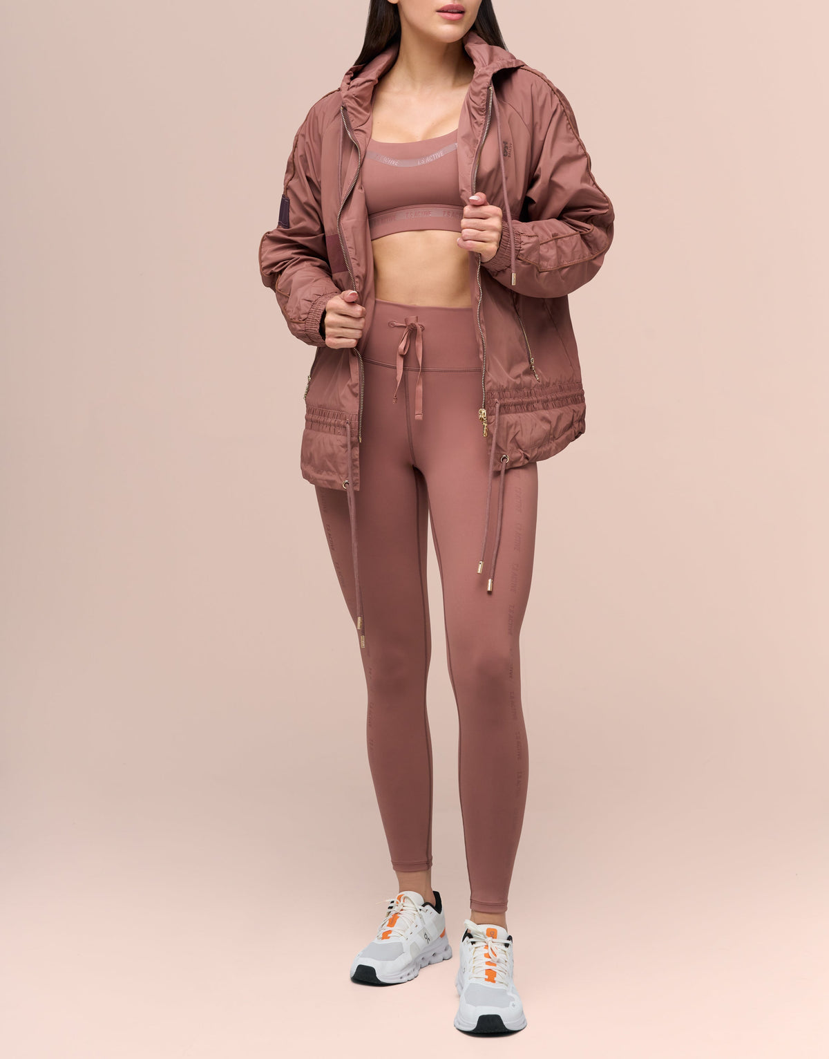 HOME RUN MOCHA WINDBREAK