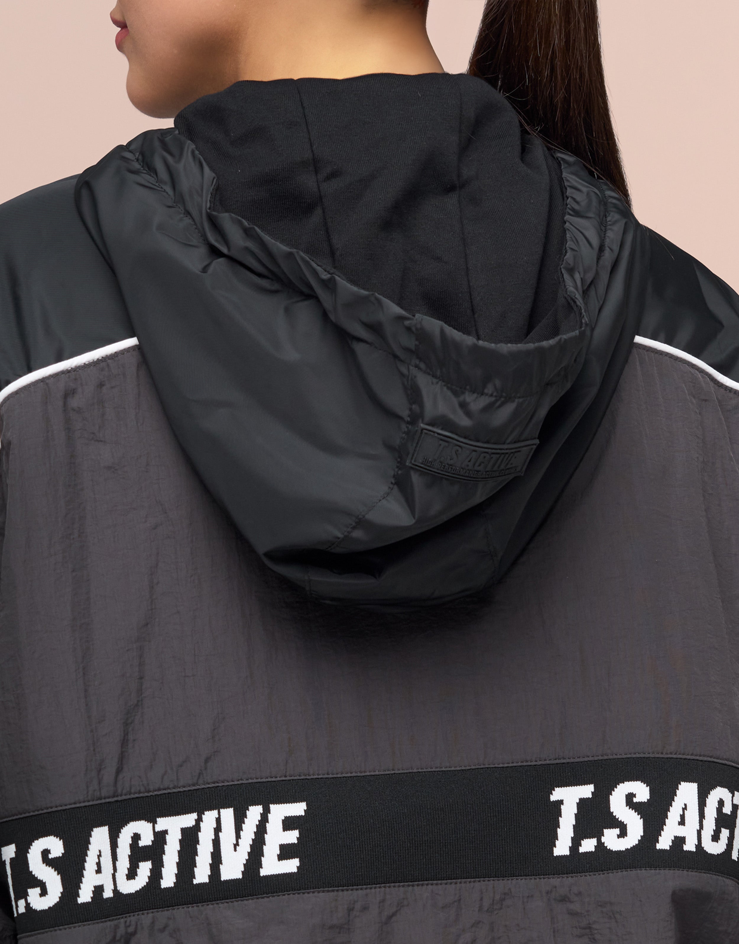 INDY DARK WINDBREAK