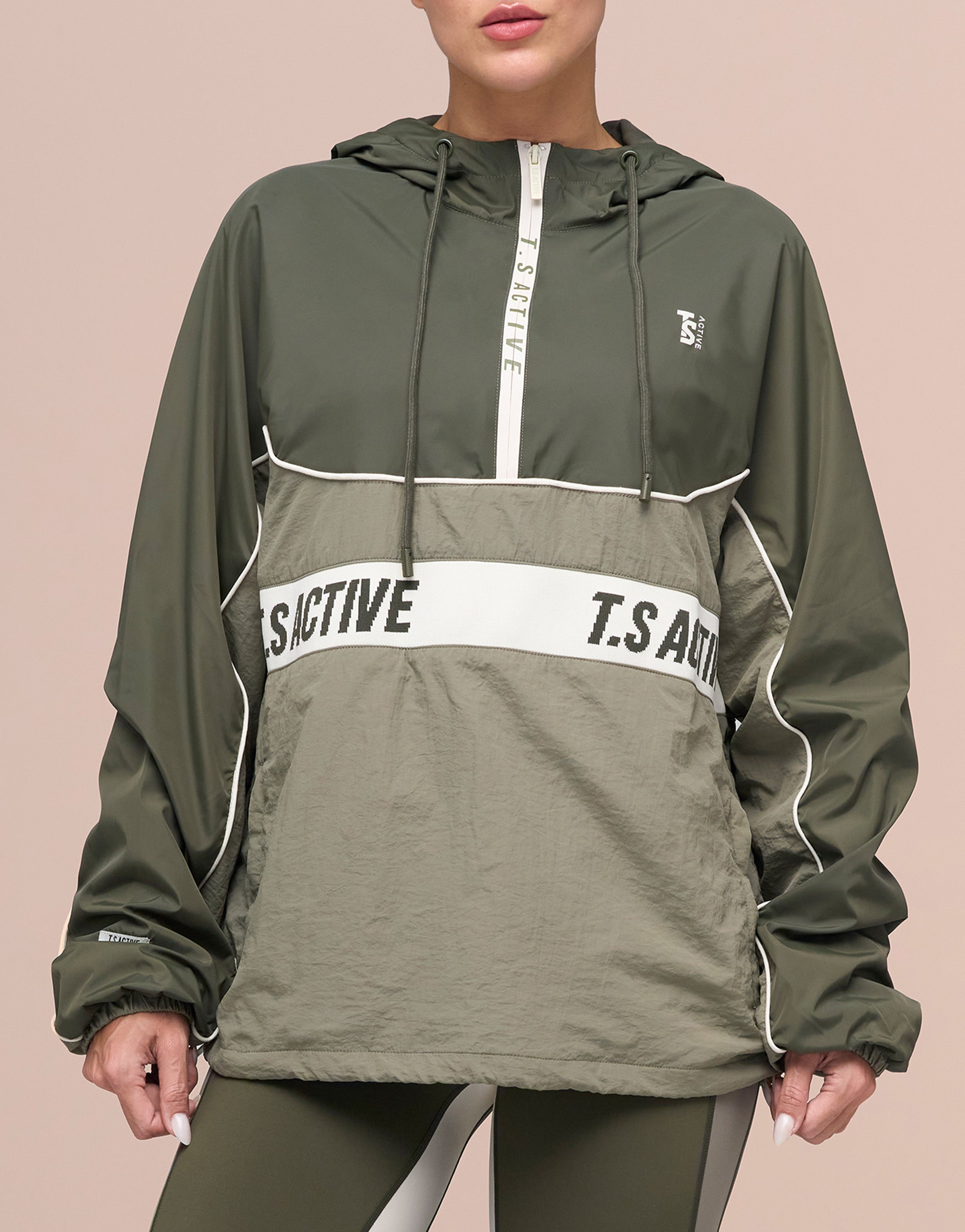 INDY OLIVE WINDBREAK
