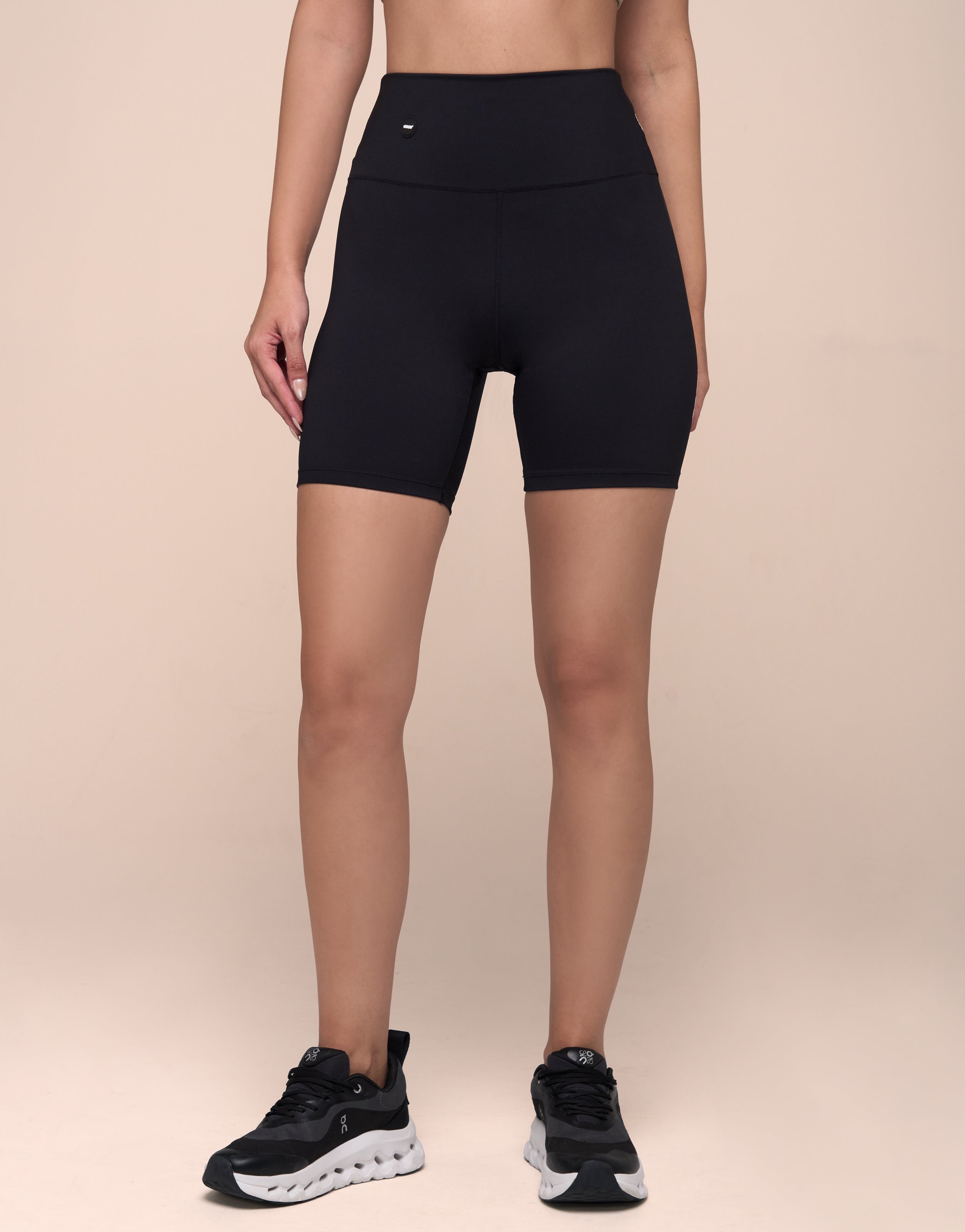 ORIGINAL STRING SHORT