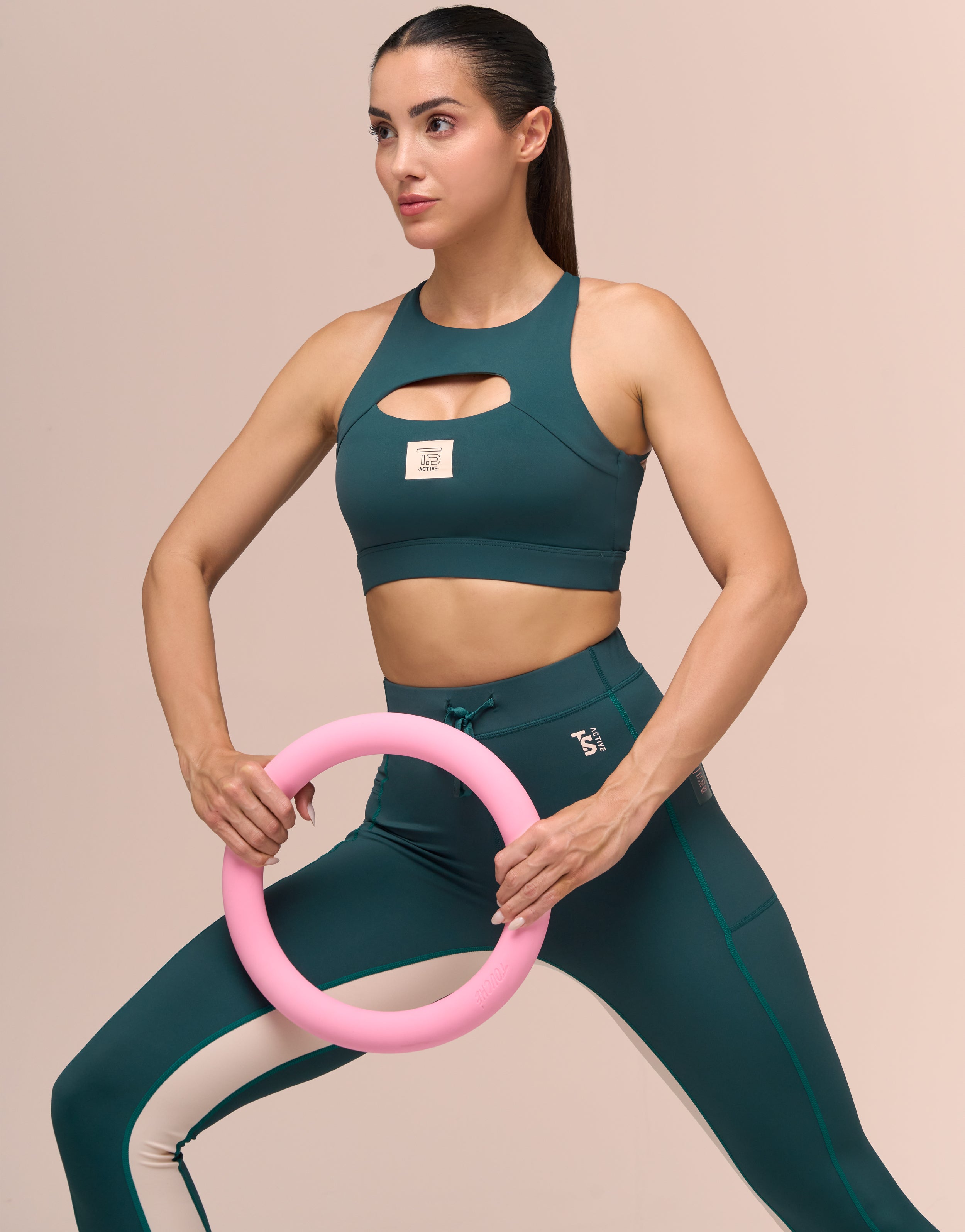 SPORTY GREEN TOP