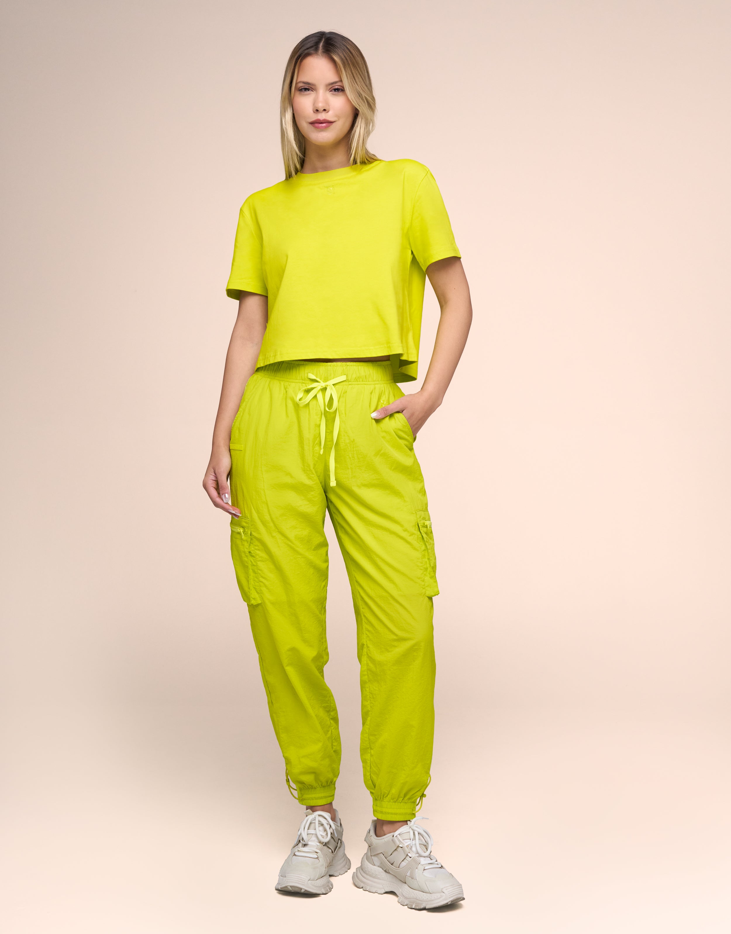 STORM NEON JOGGER