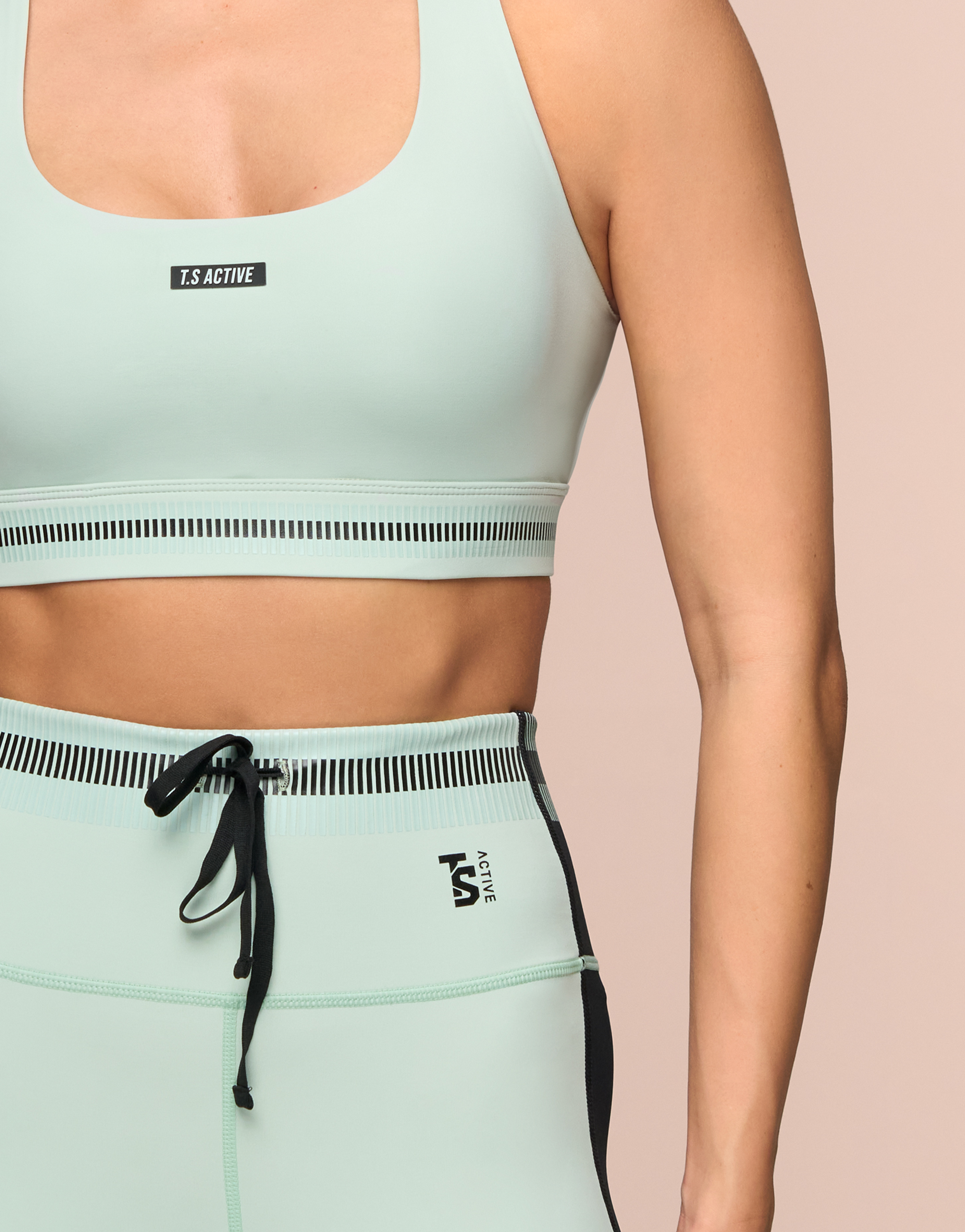 WILD PITCH MINT TOP