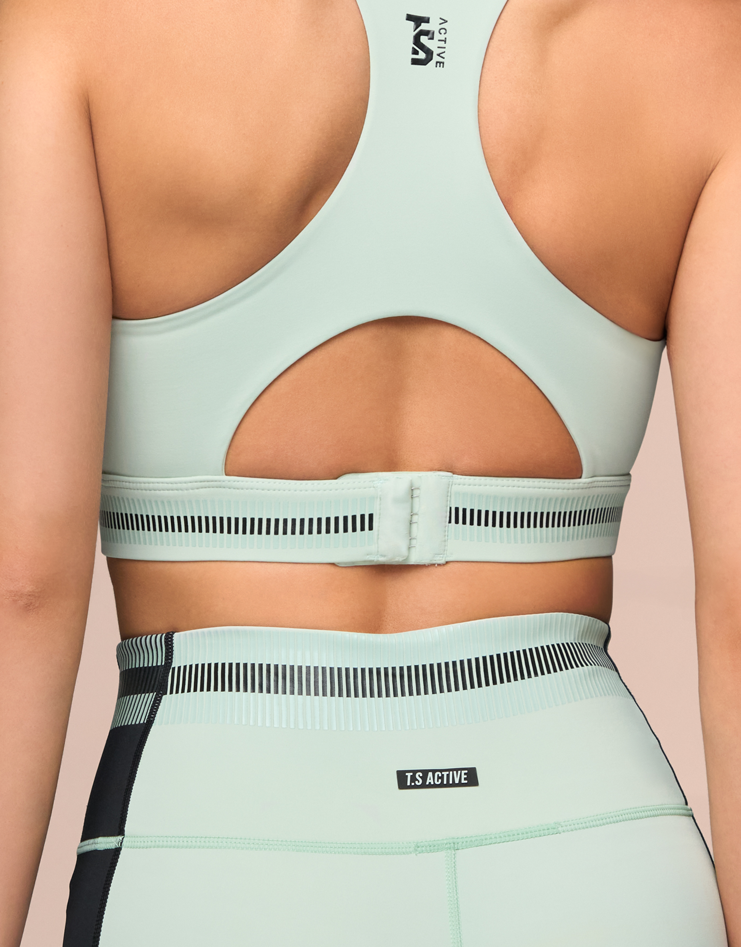 WILD PITCH MINT TOP
