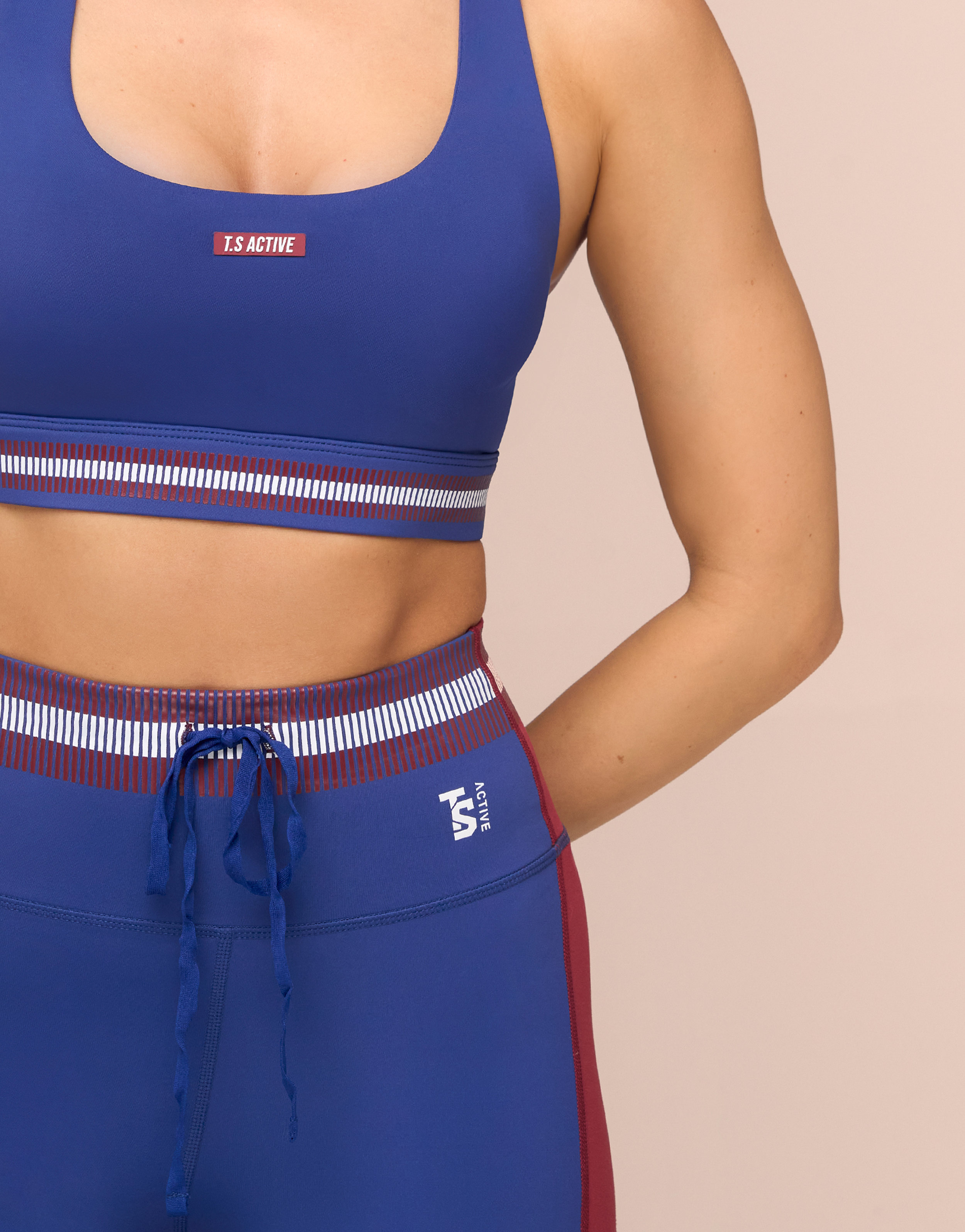 WILD PITCH NAVY TOP