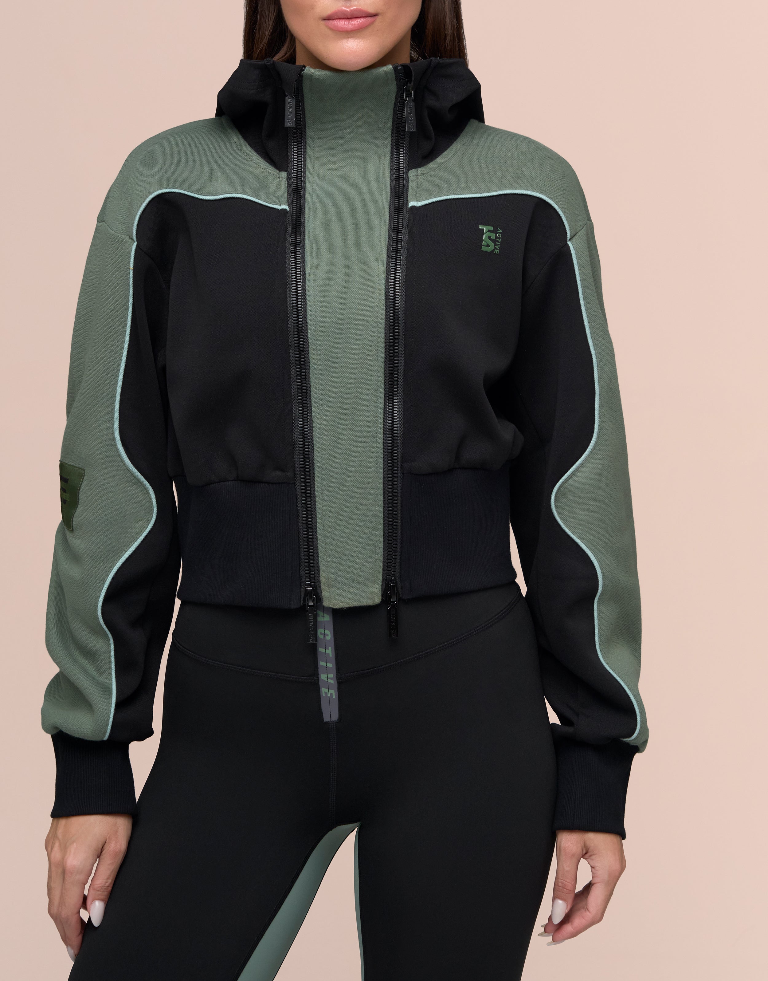 ZIPPED ARMY WINDBREAK