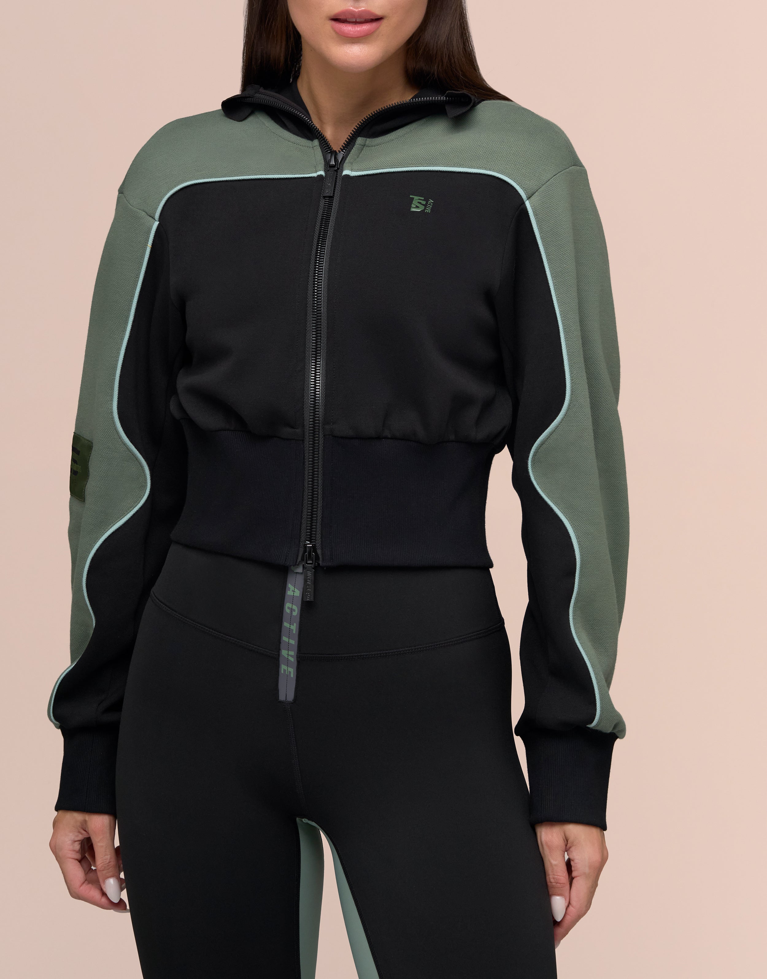 ZIPPED ARMY WINDBREAK