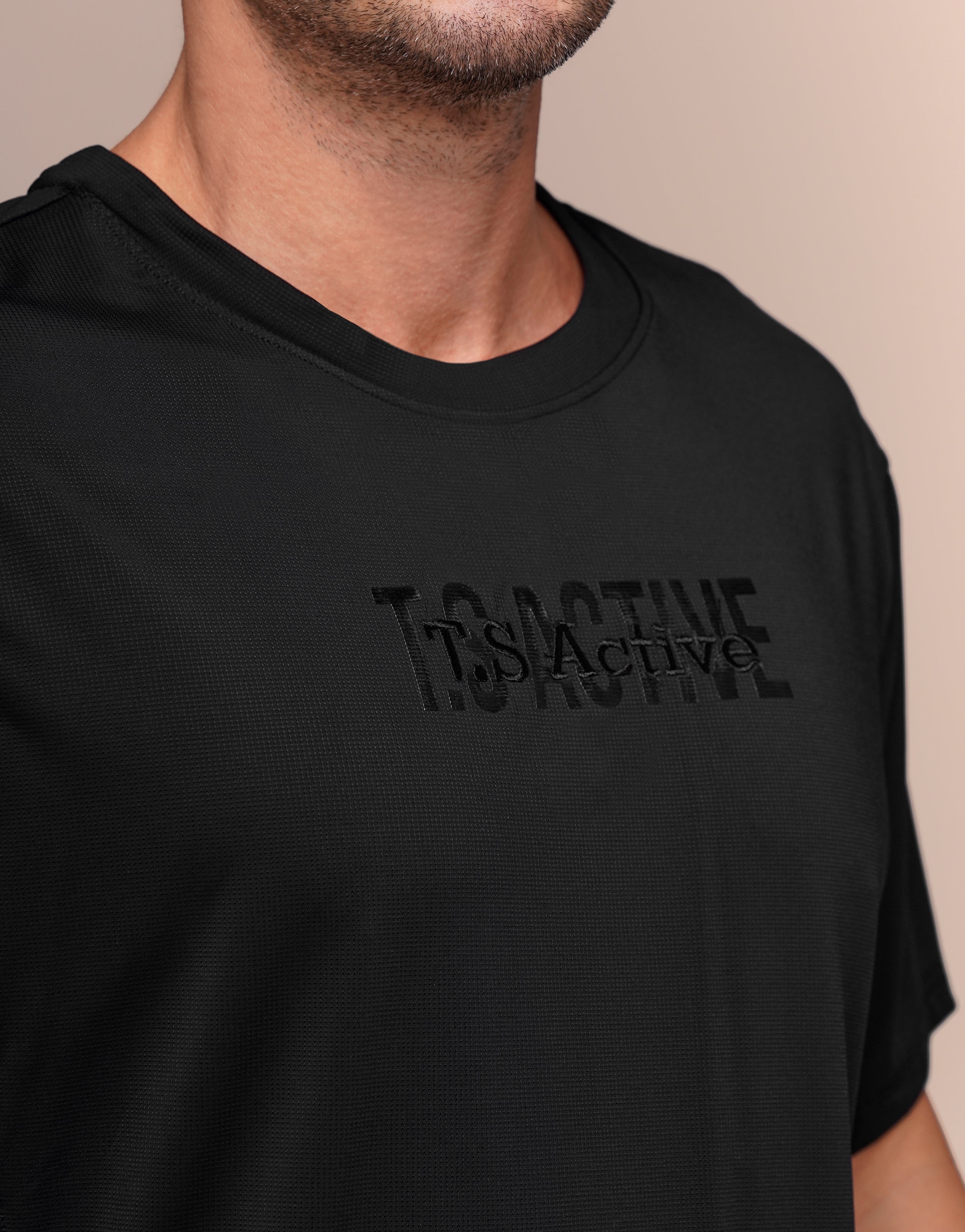 CHILL BLACK TEE