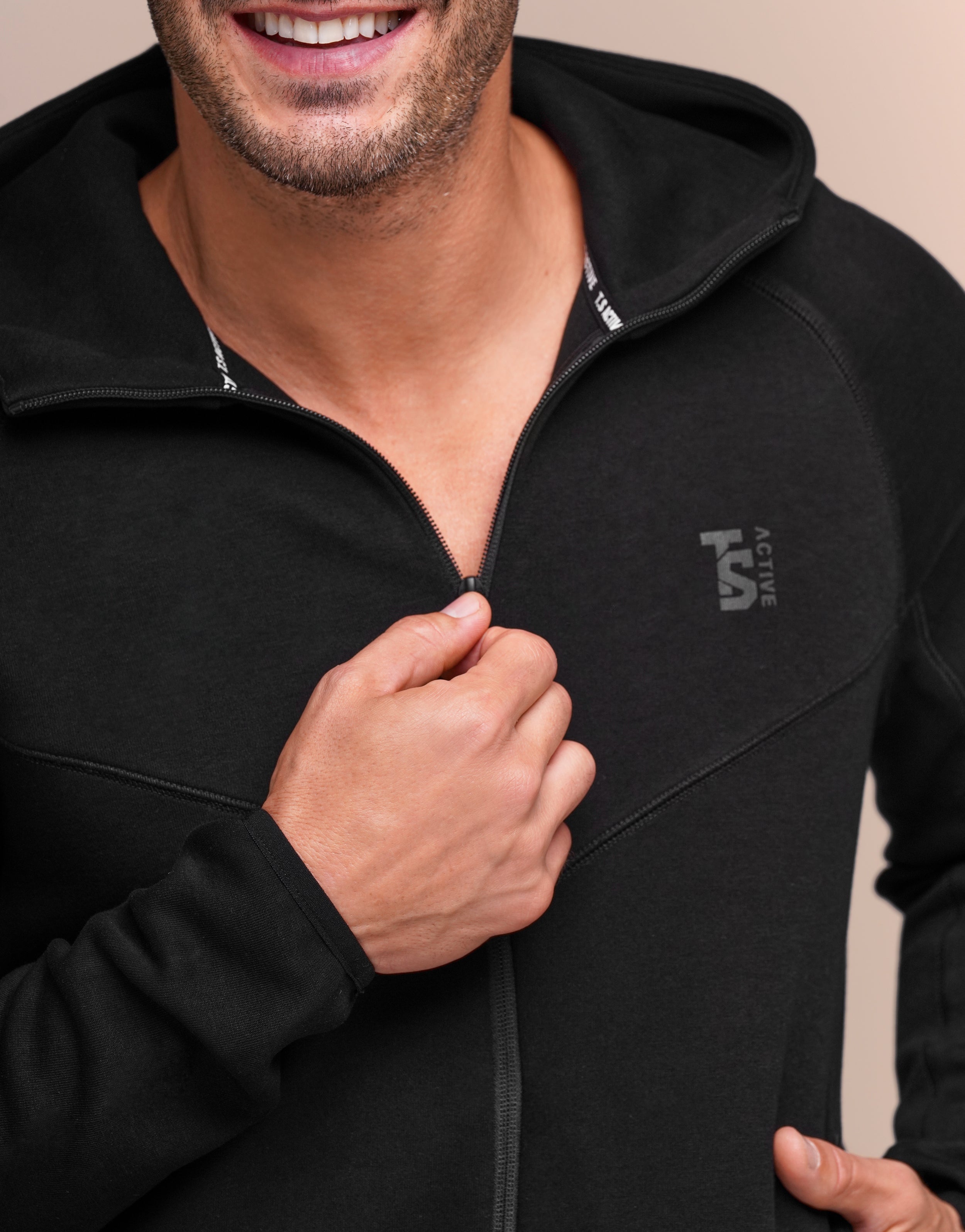 TECH JACKET MEN