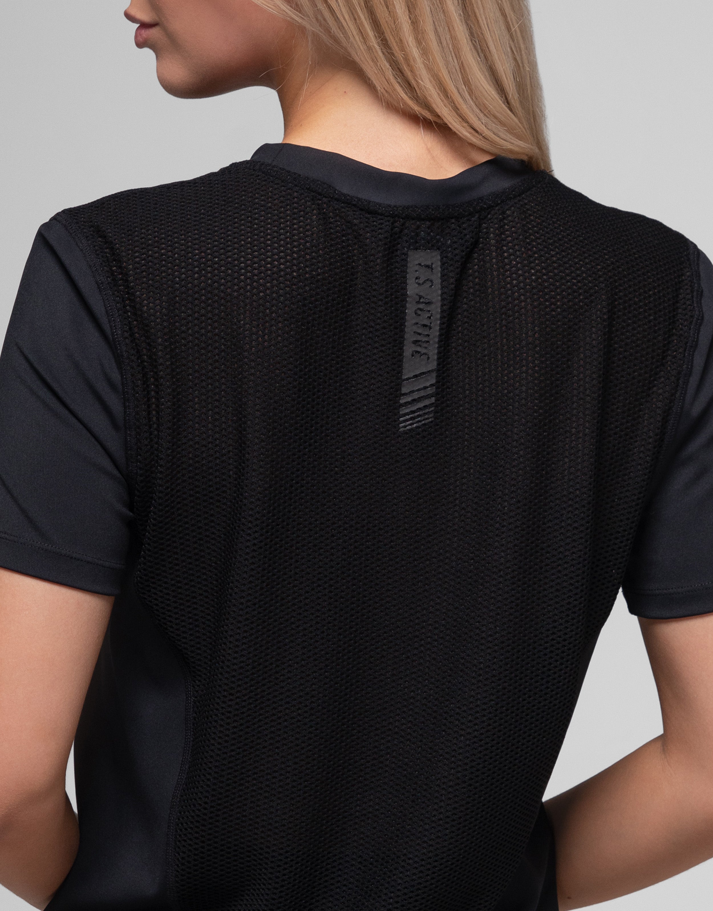 COMPRESSION TEE
