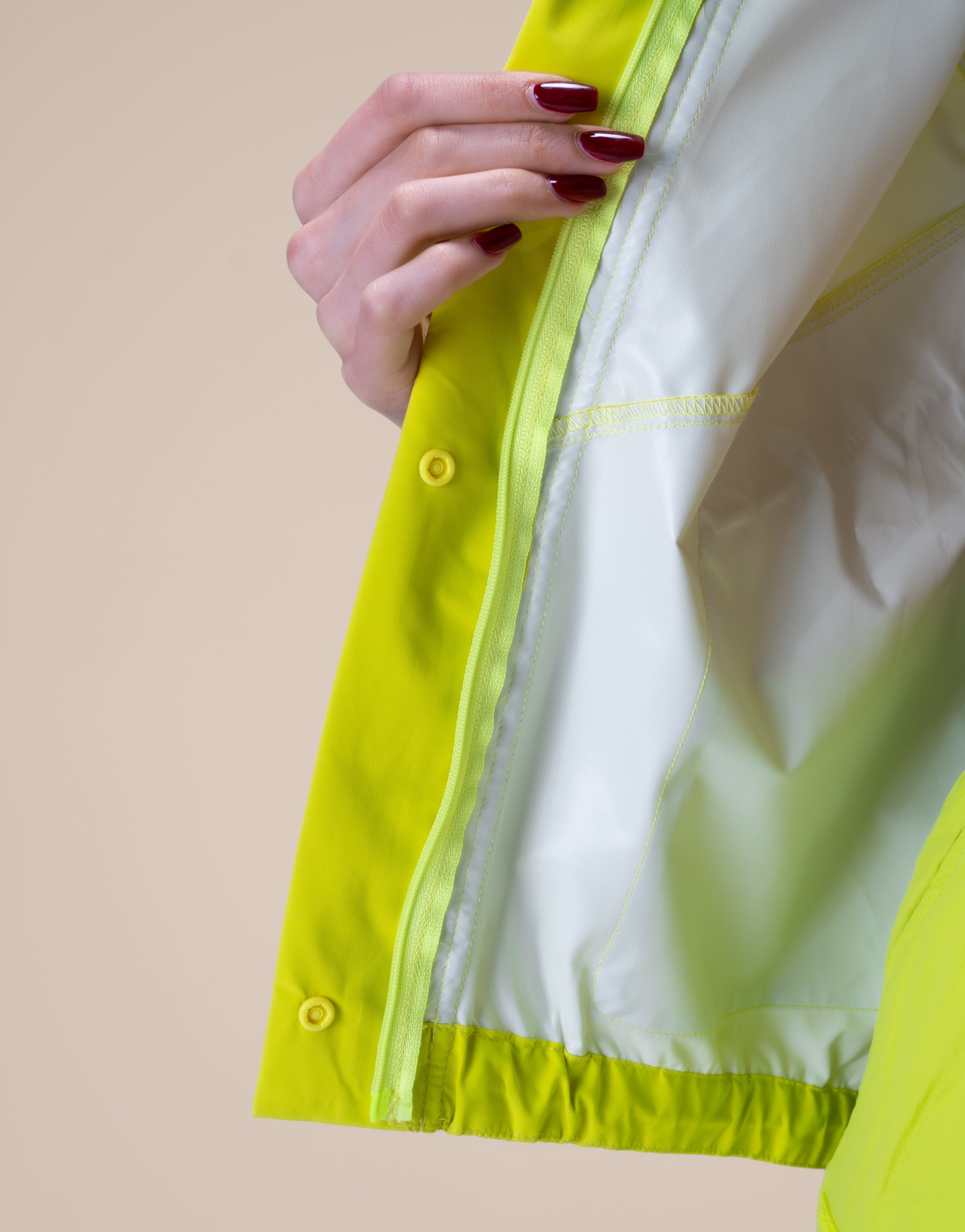 STORM NEON JACKET