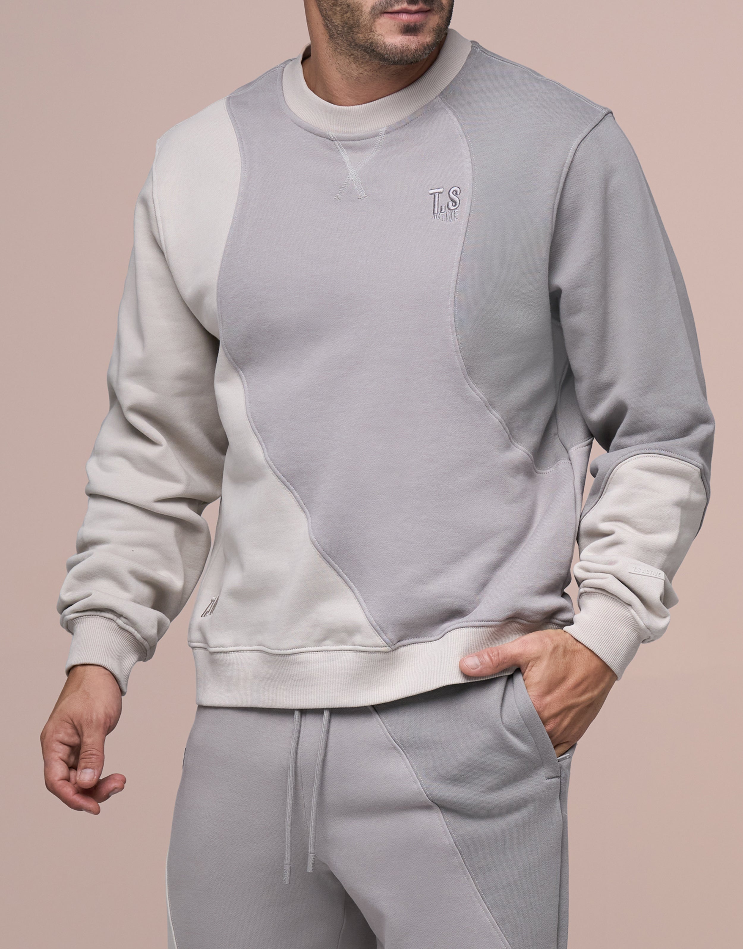 CLOUD GREY SWEAT