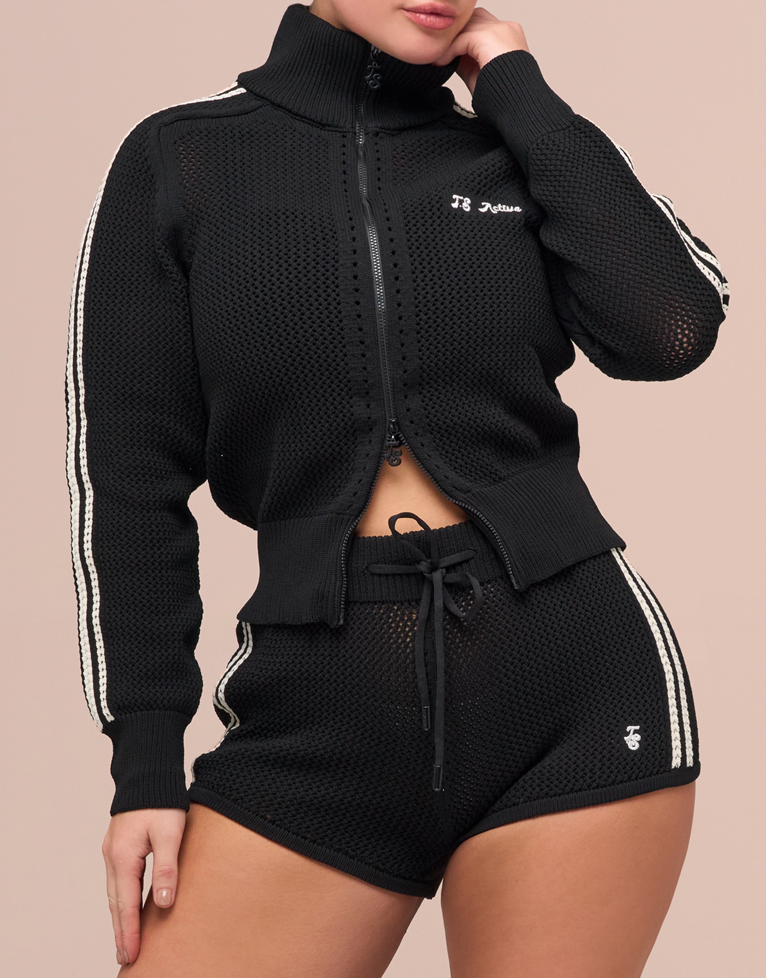 CROCHET BLACK JACKET