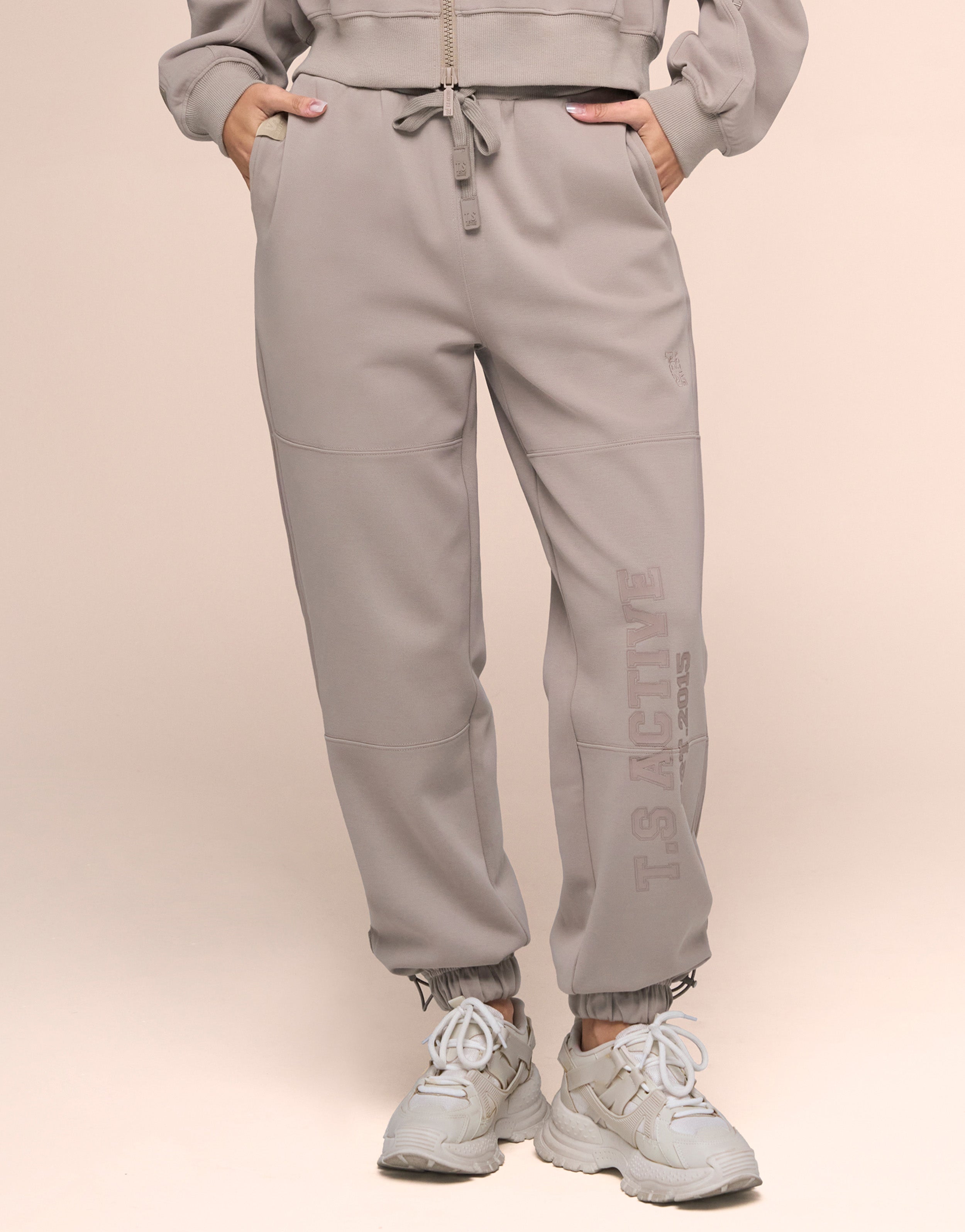 BARLEY MOCHA JOGGER