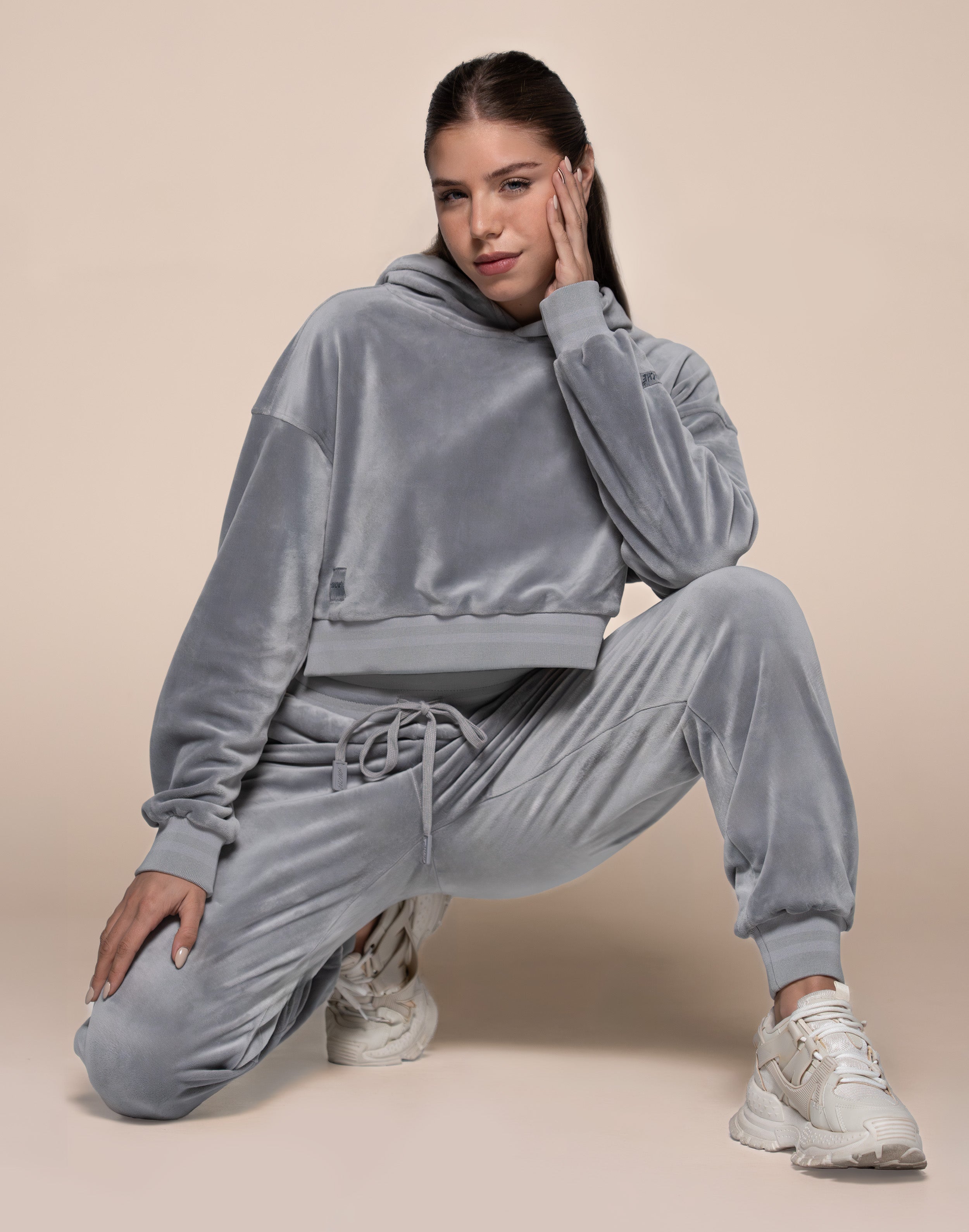 LEGEND GREY JOGGER