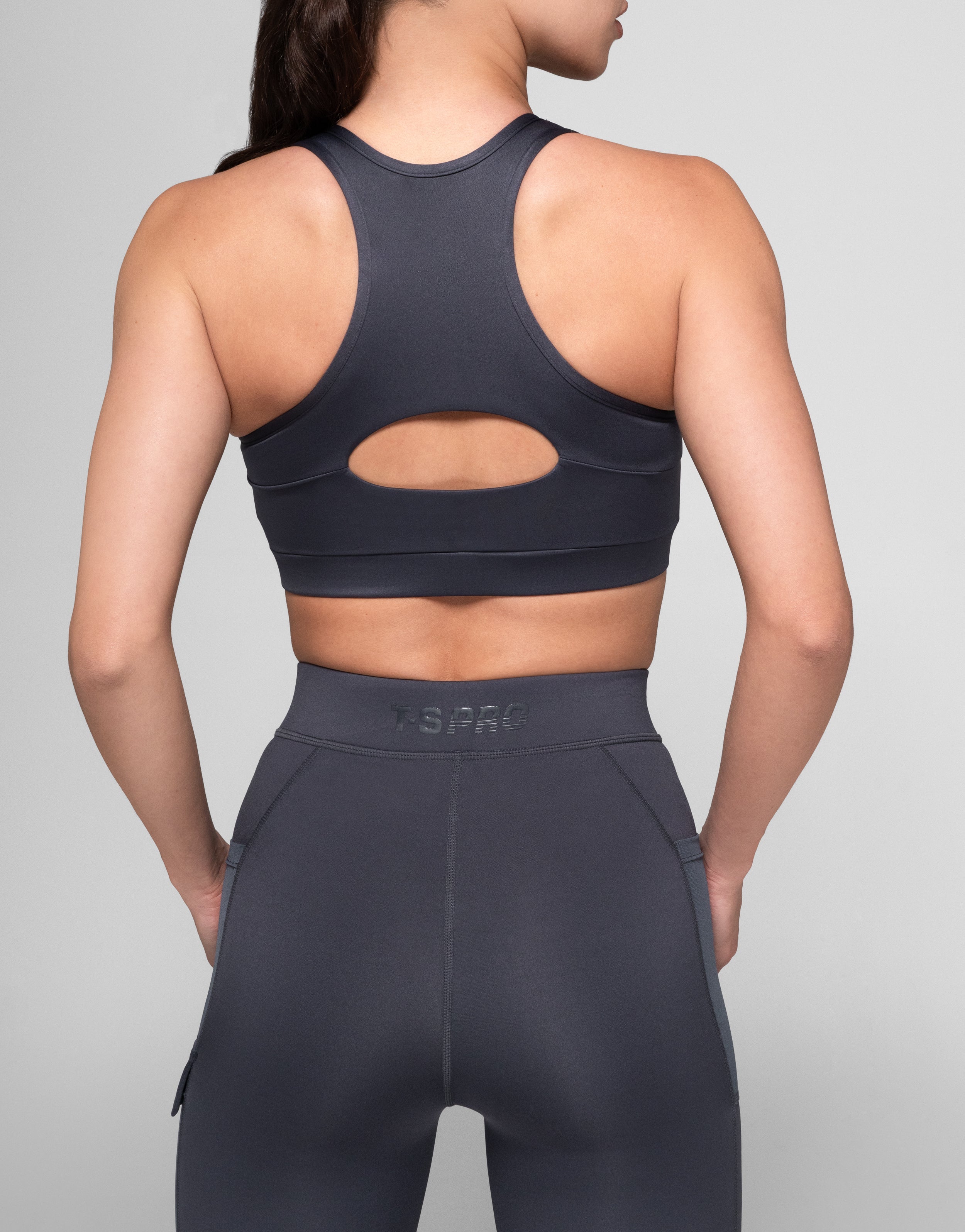 PRO GREY POCKET TOP