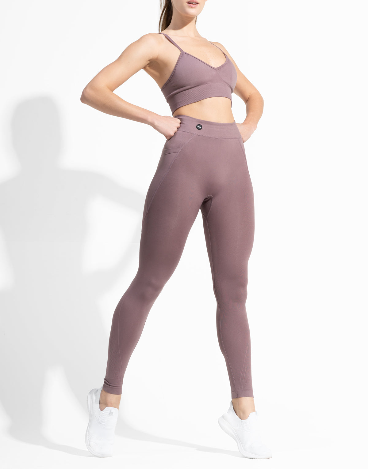 POUCH VIOLET SEAMLESS TOP