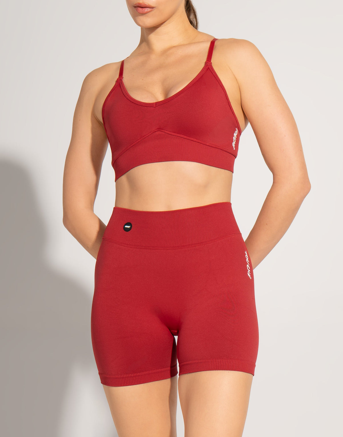 ORBIT RED TOP SEAMLESS