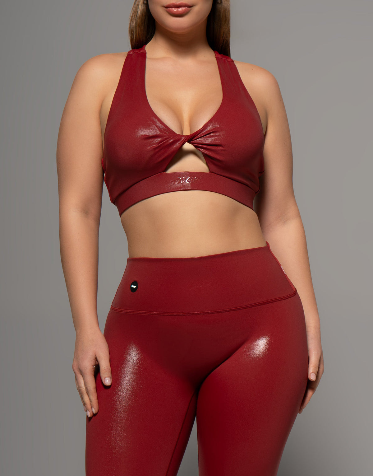 BURGUNDY SHINE TOP